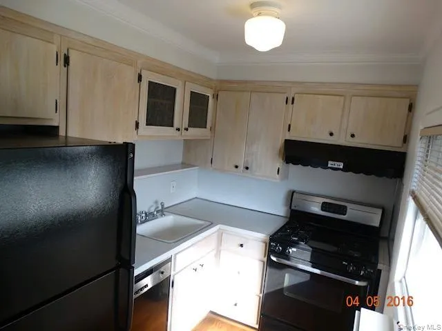 40-09 208th Street, New York, NY, 1 Bedroom Bedrooms, 4 Room Rooms,1 BathroomBathrooms,Residential Lease,For Rent,208th,0,1058975 40-09 208th Street, New York, NY, 1 Bedroom Bedrooms, 4 Room Rooms,1 BathroomBathrooms,Residential Lease,For Rent,208th,0,1058975