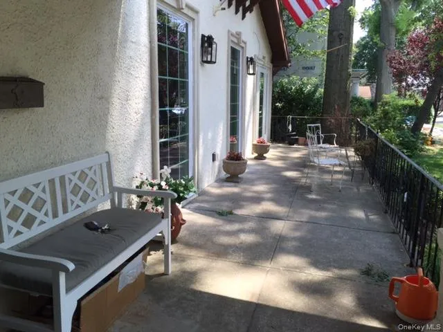 40-09 208th Street, New York, NY, 1 Bedroom Bedrooms, 4 Room Rooms,1 BathroomBathrooms,Residential Lease,For Rent,208th,0,1058975 40-09 208th Street, New York, NY, 1 Bedroom Bedrooms, 4 Room Rooms,1 BathroomBathrooms,Residential Lease,For Rent,208th,0,1058975