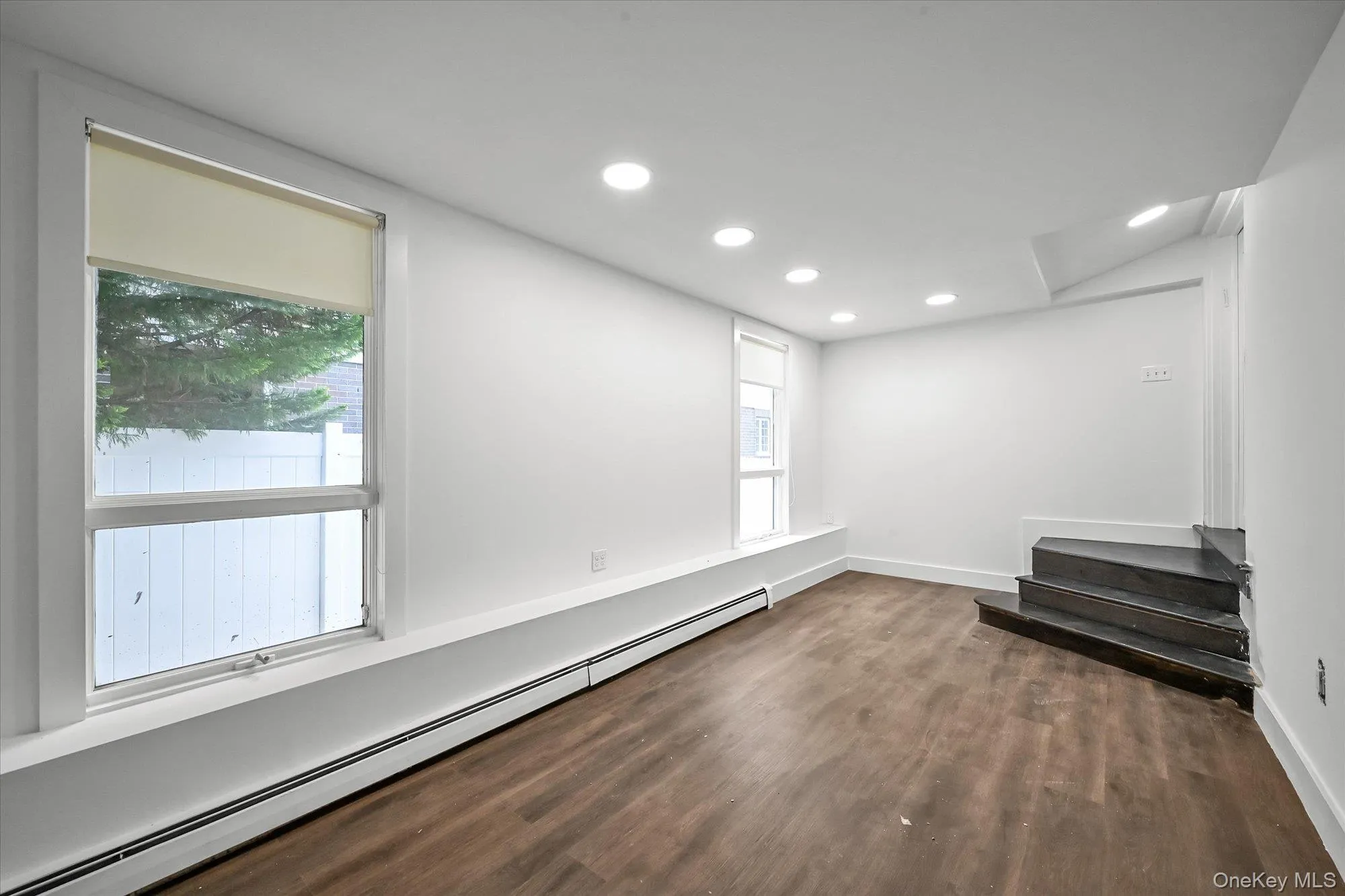 20911 85th Avenue, New York, NY, 4 Bedroom Bedrooms, 12 Room Rooms,2 BathroomBathrooms,Residential Lease,For Rent,85th,0,1058977 20911 85th Avenue, New York, NY, 4 Bedroom Bedrooms, 12 Room Rooms,2 BathroomBathrooms,Residential Lease,For Rent,85th,0,1058977