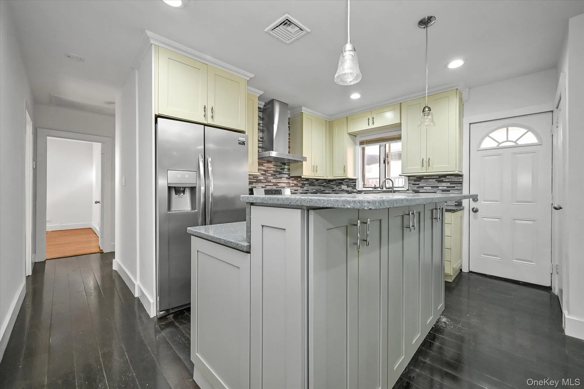 20911 85th Avenue, New York, NY, 4 Bedroom Bedrooms, 12 Room Rooms,2 BathroomBathrooms,Residential Lease,For Rent,85th,0,1058977 20911 85th Avenue, New York, NY, 4 Bedroom Bedrooms, 12 Room Rooms,2 BathroomBathrooms,Residential Lease,For Rent,85th,0,1058977