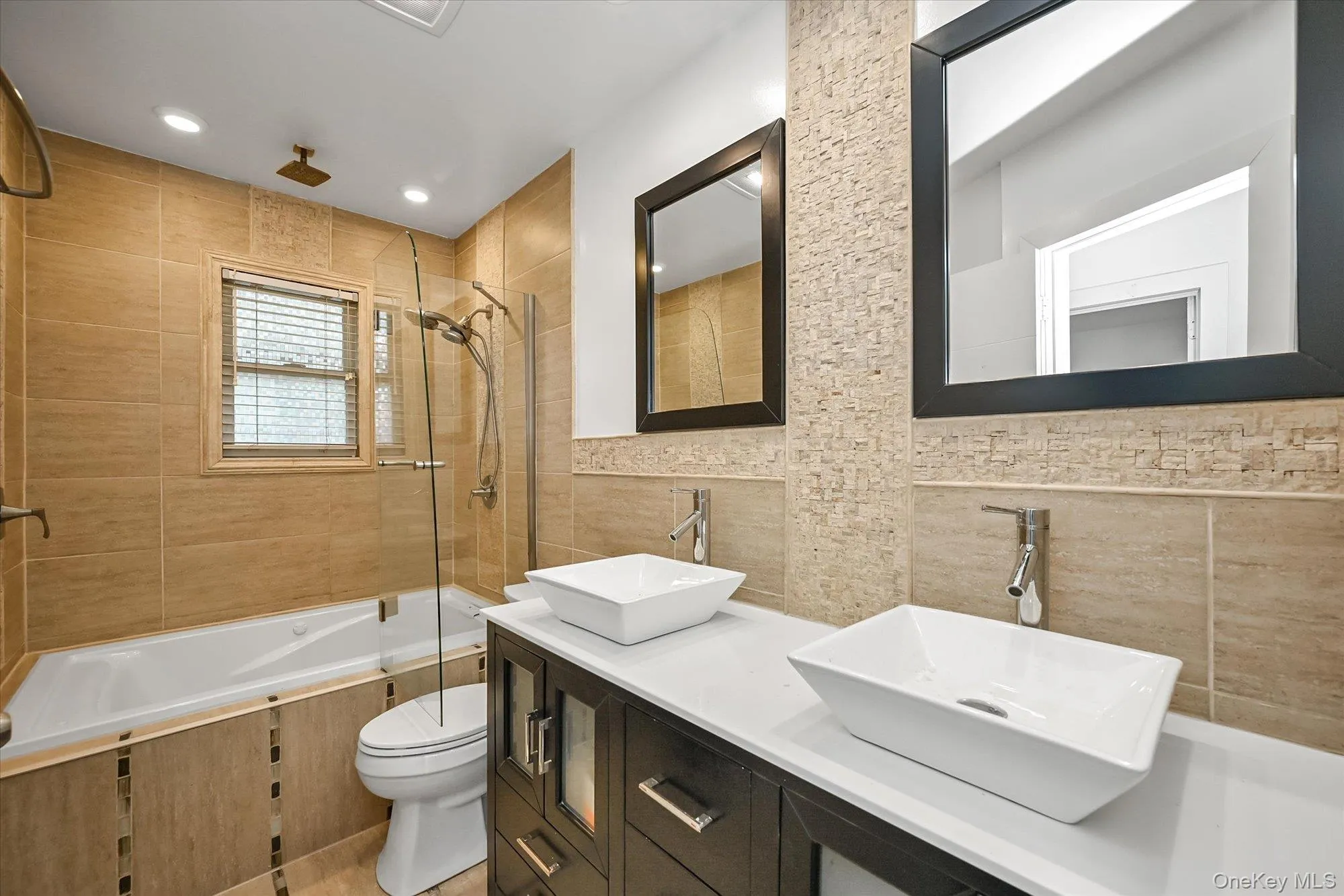 20911 85th Avenue, New York, NY, 4 Bedroom Bedrooms, 12 Room Rooms,2 BathroomBathrooms,Residential Lease,For Rent,85th,0,1058977 20911 85th Avenue, New York, NY, 4 Bedroom Bedrooms, 12 Room Rooms,2 BathroomBathrooms,Residential Lease,For Rent,85th,0,1058977