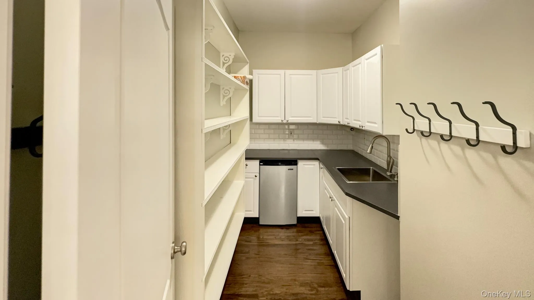 17 Chestnut Street, East Fishkill, NY, 4 Bedroom Bedrooms, 14 Room Rooms,3 BathroomBathrooms,Residential Lease,For Rent,Chestnut,0,1058981 17 Chestnut Street, East Fishkill, NY, 4 Bedroom Bedrooms, 14 Room Rooms,3 BathroomBathrooms,Residential Lease,For Rent,Chestnut,0,1058981