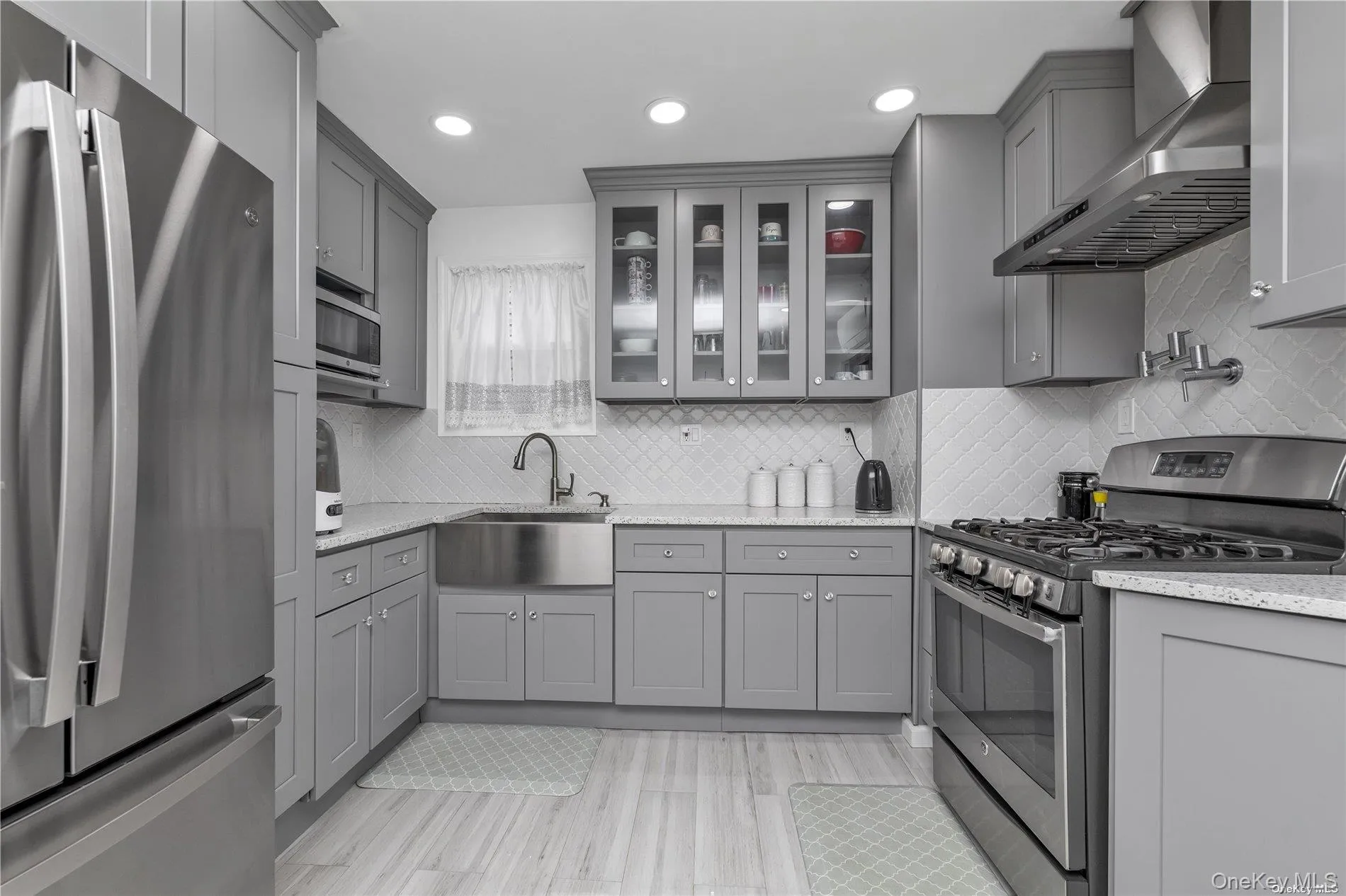 142-34 Sutter Avenue, New York, NY, 3 Bedrooms Bedrooms, 9 Rooms Rooms,2 BathroomsBathrooms,Residential,For Rent,Sutter,0,1058984 142-34 Sutter Avenue, New York, NY, 3 Bedrooms Bedrooms, 9 Rooms Rooms,2 BathroomsBathrooms,Residential,For Rent,Sutter,0,1058984