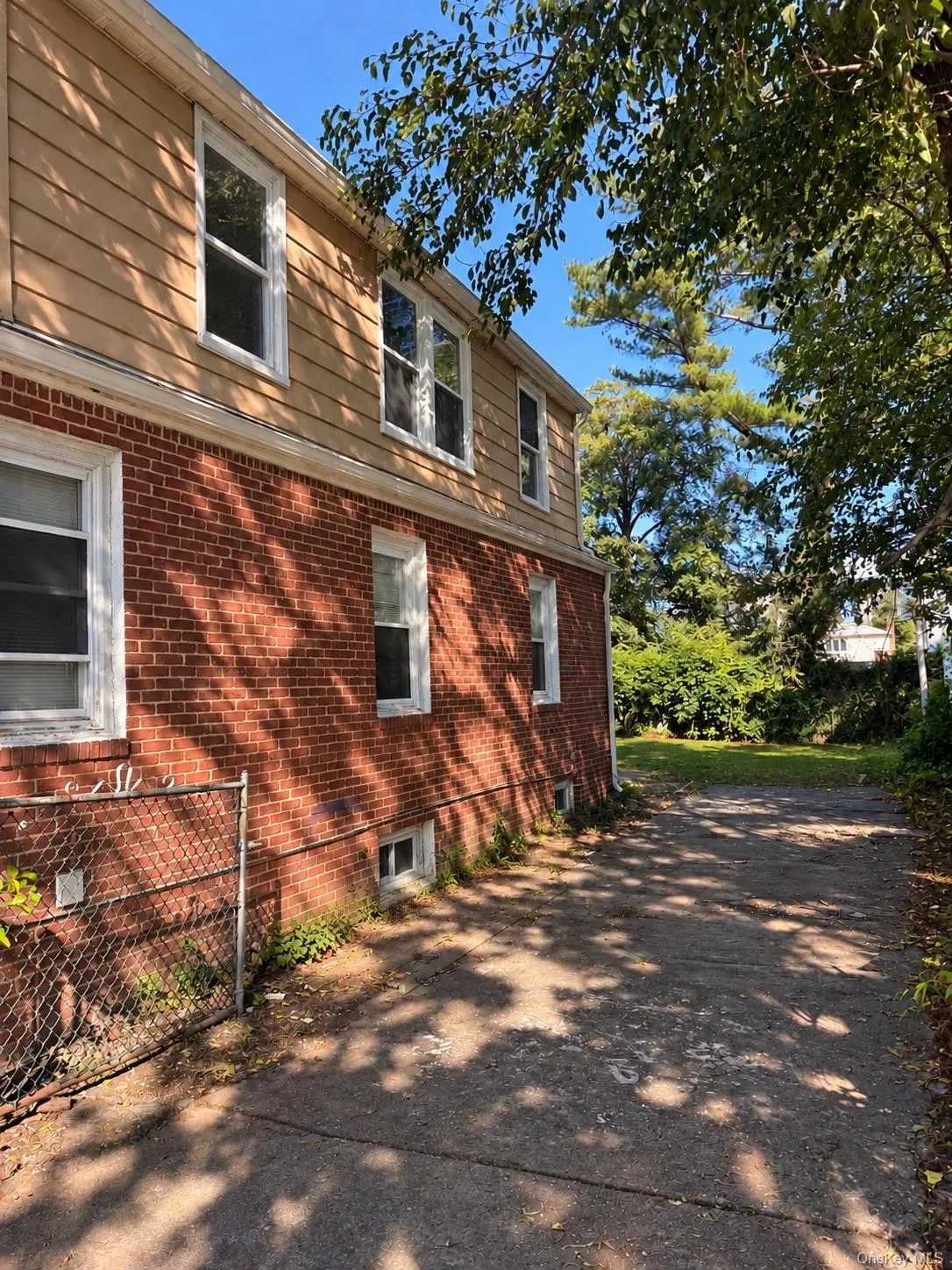 164 Fairview Boulevard, Hempstead, NY, 5 Bedrooms Bedrooms, 7 Rooms Rooms,3 BathroomsBathrooms,Residential,For Rent,Fairview,0,1058997 164 Fairview Boulevard, Hempstead, NY, 5 Bedrooms Bedrooms, 7 Rooms Rooms,3 BathroomsBathrooms,Residential,For Rent,Fairview,0,1058997