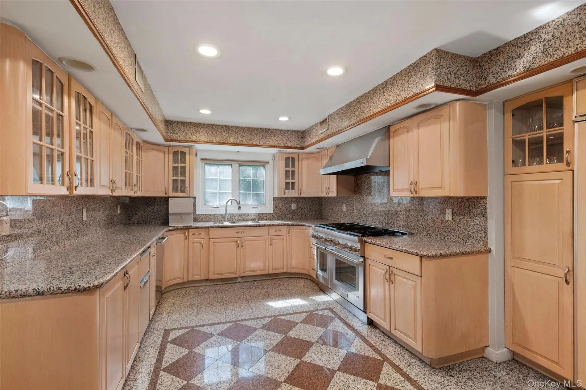 47 Red Ground Road, North Hempstead, NY, 6 Bedrooms Bedrooms, 29 Rooms Rooms,7 BathroomsBathrooms,Residential,For Rent,Red Ground,0,1058999 47 Red Ground Road, North Hempstead, NY, 6 Bedrooms Bedrooms, 29 Rooms Rooms,7 BathroomsBathrooms,Residential,For Rent,Red Ground,0,1058999
