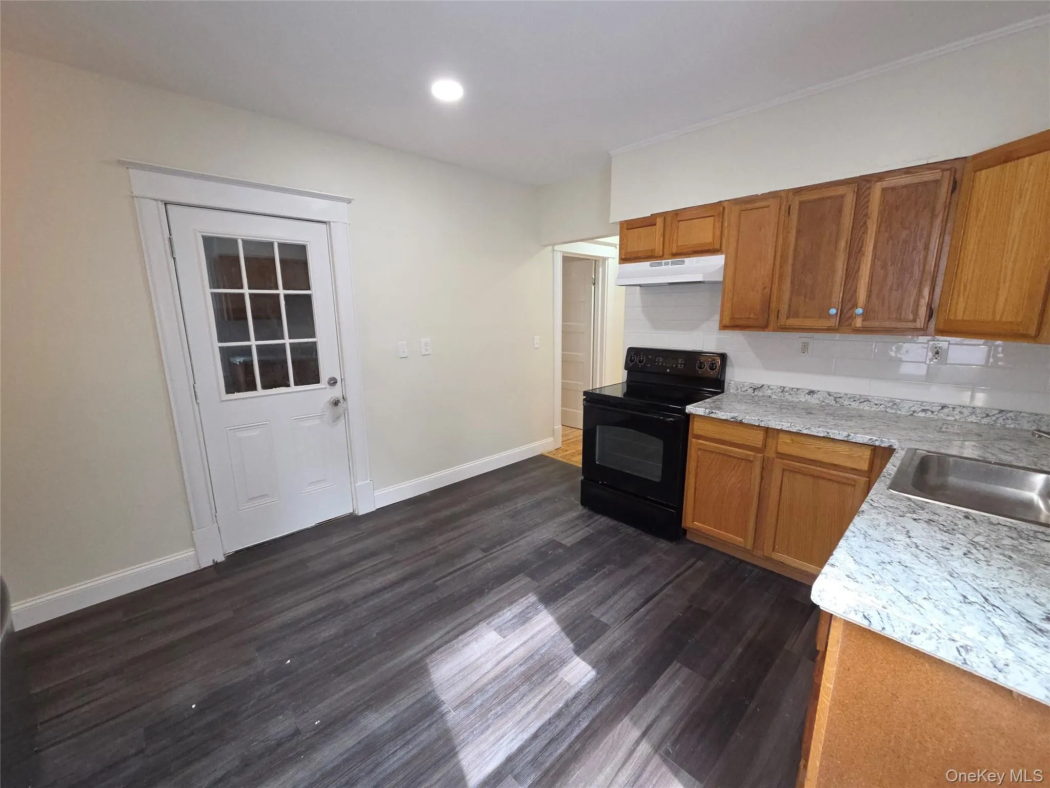 16 Gray Street, Poughkeepsie, NY, 3 Bedroom Bedrooms, 6 Room Rooms,1 BathroomBathrooms,Residential Lease,For Rent,Gray,0,1059002 16 Gray Street, Poughkeepsie, NY, 3 Bedroom Bedrooms, 6 Room Rooms,1 BathroomBathrooms,Residential Lease,For Rent,Gray,0,1059002