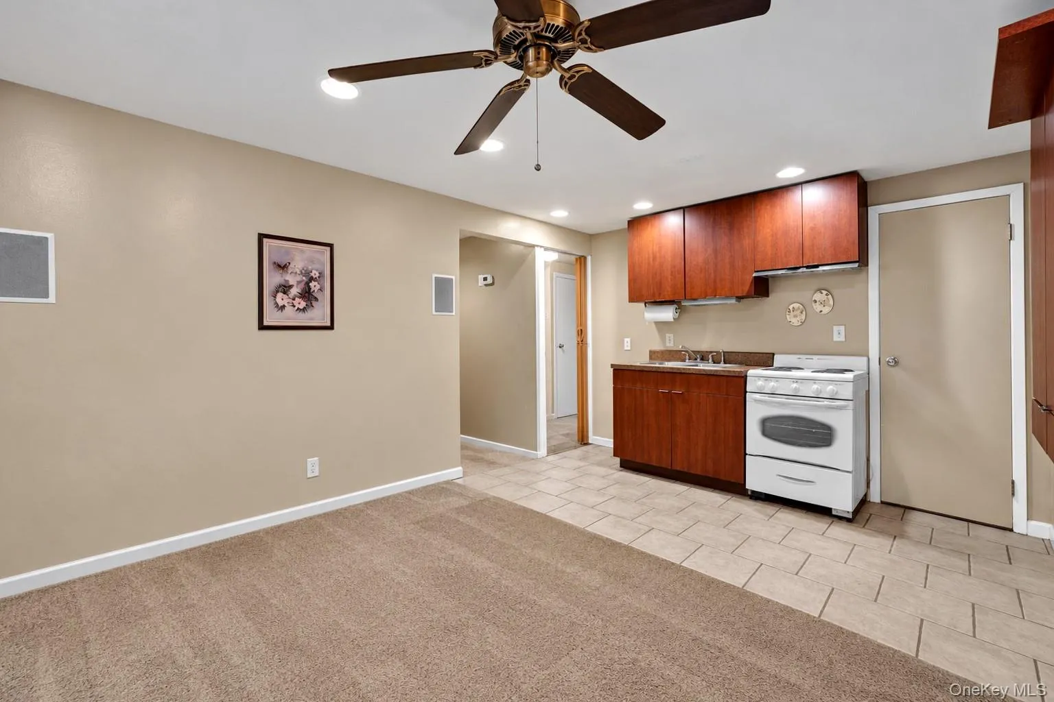 186 Calebs Path, Islip, NY, 4 Bedrooms Bedrooms, 10 Rooms Rooms,2 BathroomsBathrooms,Residential,For Rent,Calebs,0,1059005 186 Calebs Path, Islip, NY, 4 Bedrooms Bedrooms, 10 Rooms Rooms,2 BathroomsBathrooms,Residential,For Rent,Calebs,0,1059005