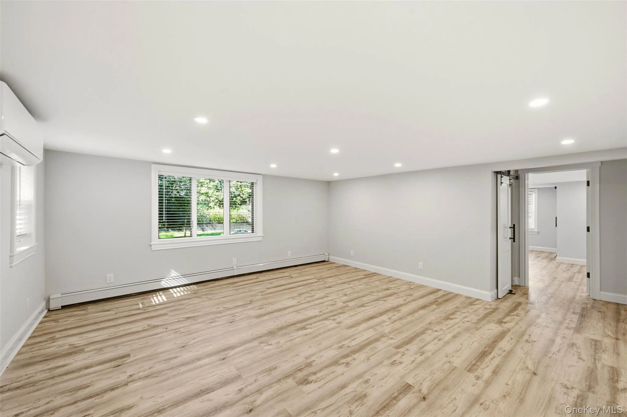 24 Flagpole Lane, Brookhaven, NY, 1 Bedroom Bedrooms, 3 Room Rooms,1 BathroomBathrooms,Residential Lease,For Rent,Flagpole,0,1059021 24 Flagpole Lane, Brookhaven, NY, 1 Bedroom Bedrooms, 3 Room Rooms,1 BathroomBathrooms,Residential Lease,For Rent,Flagpole,0,1059021