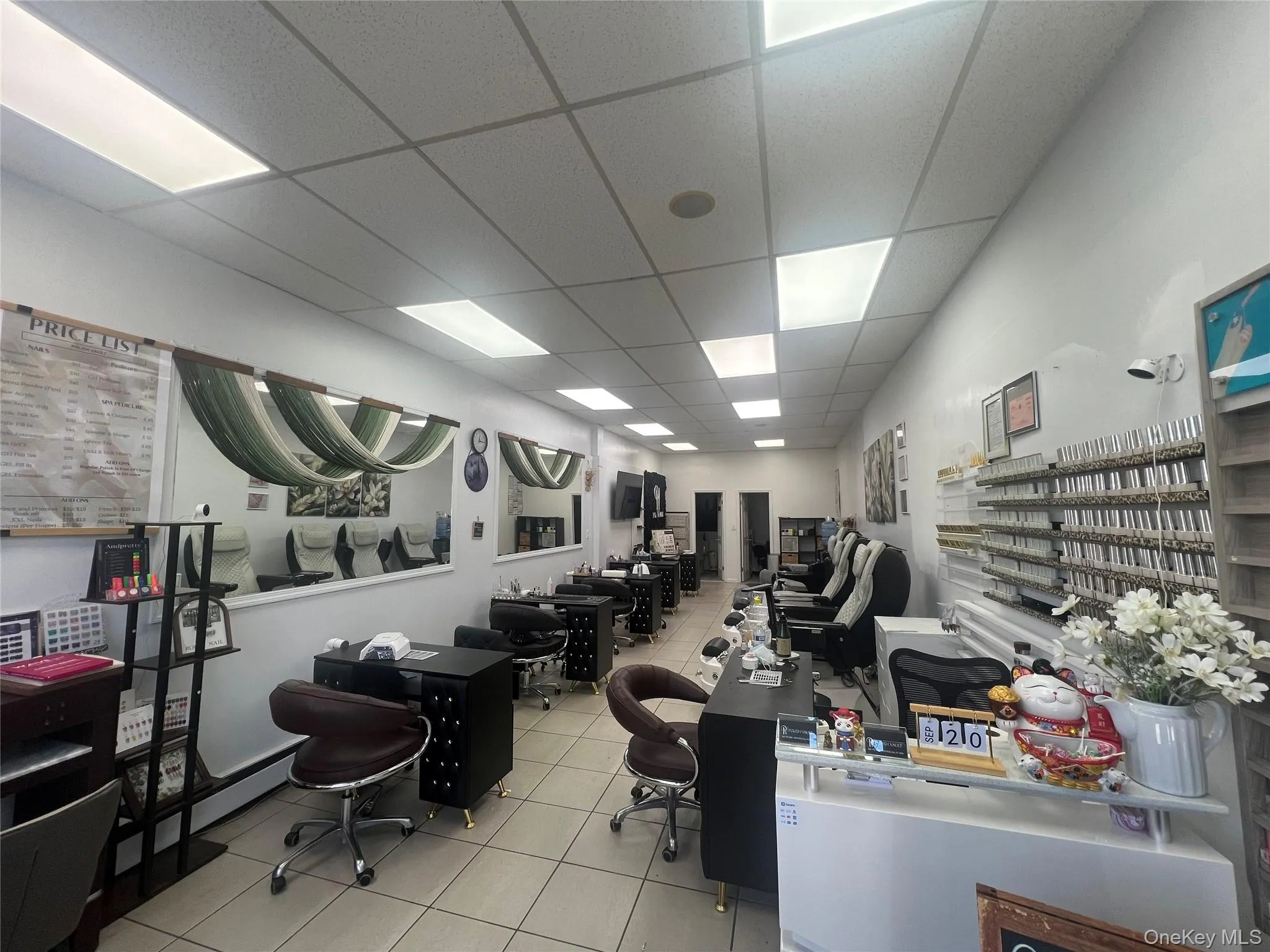 487-491 Willis Avenue, North Hempstead, NY, ,Commercial Lease,For Rent,Willis,0,1059029 487-491 Willis Avenue, North Hempstead, NY, ,Commercial Lease,For Rent,Willis,0,1059029