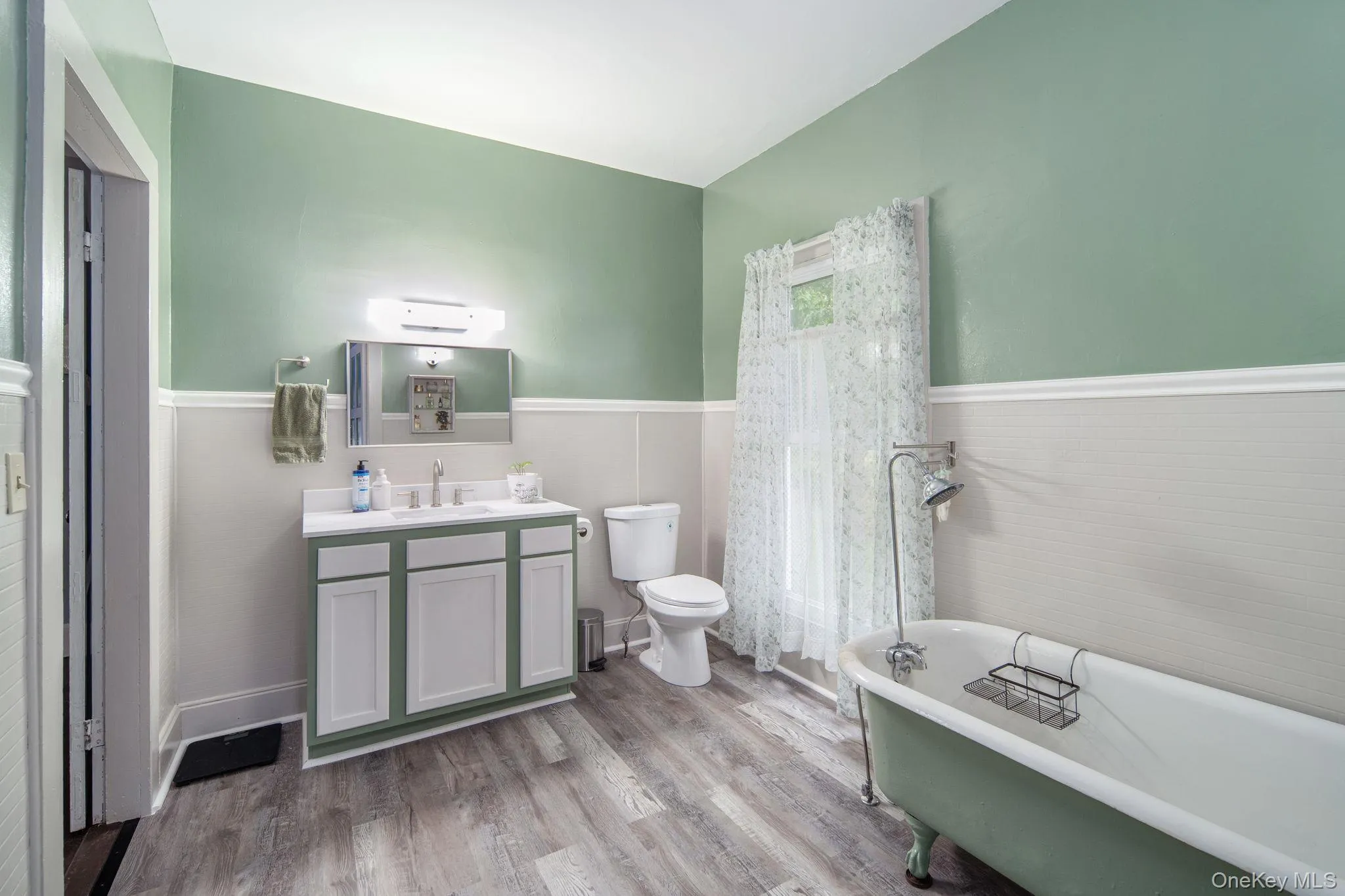 1558 Clauverwie Rd, Out Of Area, NY, 3 Bedrooms Bedrooms, 8 Rooms Rooms,2 BathroomsBathrooms,Residential,For Rent,Clauverwie Rd,0,1059034 1558 Clauverwie Rd, Out Of Area, NY, 3 Bedrooms Bedrooms, 8 Rooms Rooms,2 BathroomsBathrooms,Residential,For Rent,Clauverwie Rd,0,1059034