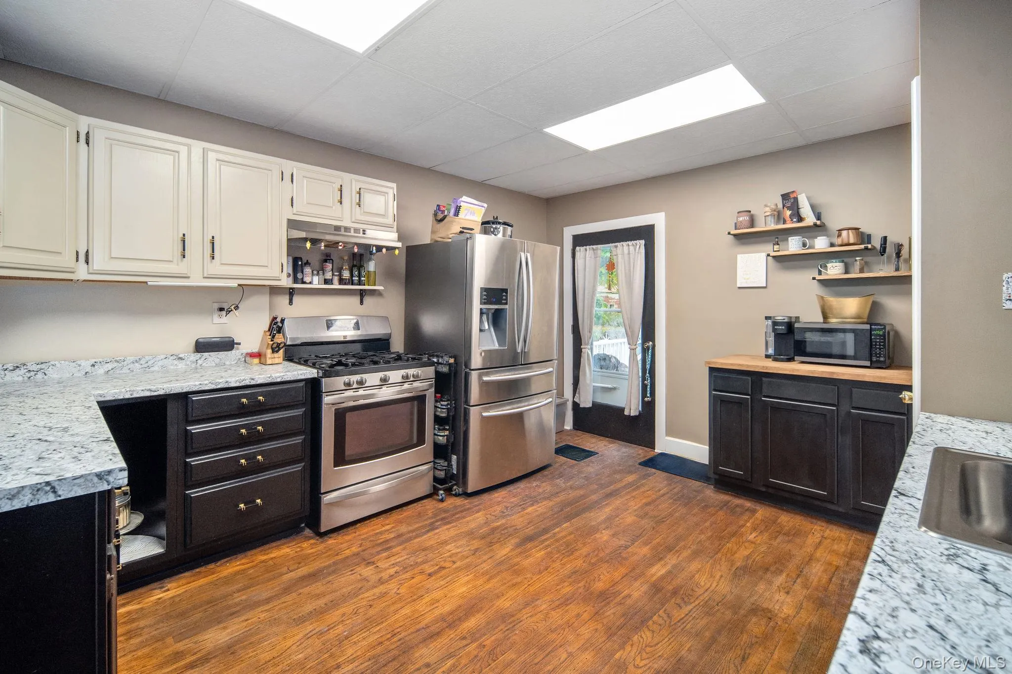 1558 Clauverwie Rd, Out Of Area, NY, 3 Bedrooms Bedrooms, 8 Rooms Rooms,2 BathroomsBathrooms,Residential,For Rent,Clauverwie Rd,0,1059034 1558 Clauverwie Rd, Out Of Area, NY, 3 Bedrooms Bedrooms, 8 Rooms Rooms,2 BathroomsBathrooms,Residential,For Rent,Clauverwie Rd,0,1059034