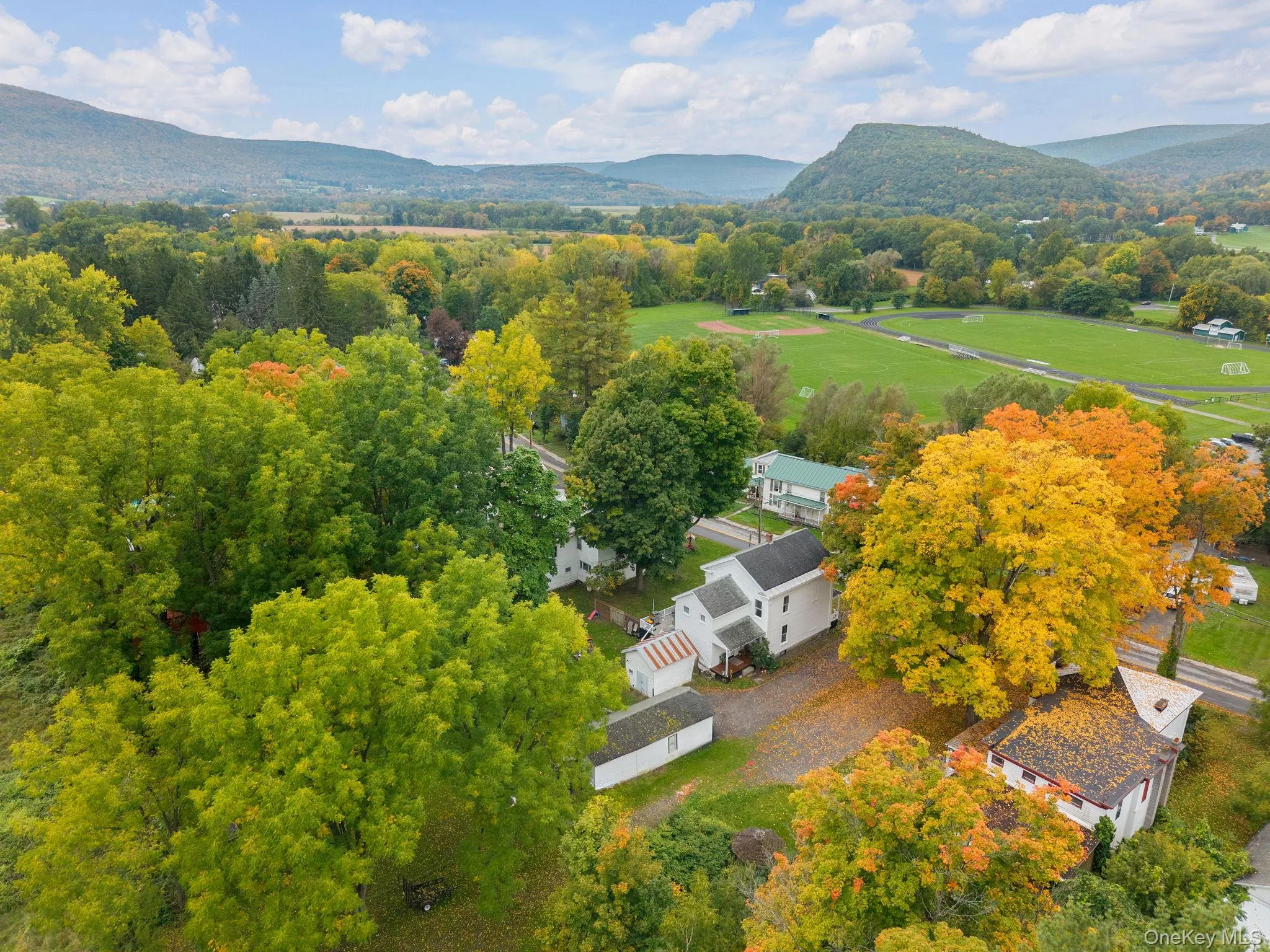 1558 Clauverwie Rd, Out Of Area, NY, 3 Bedrooms Bedrooms, 8 Rooms Rooms,2 BathroomsBathrooms,Residential,For Rent,Clauverwie Rd,0,1059034 1558 Clauverwie Rd, Out Of Area, NY, 3 Bedrooms Bedrooms, 8 Rooms Rooms,2 BathroomsBathrooms,Residential,For Rent,Clauverwie Rd,0,1059034