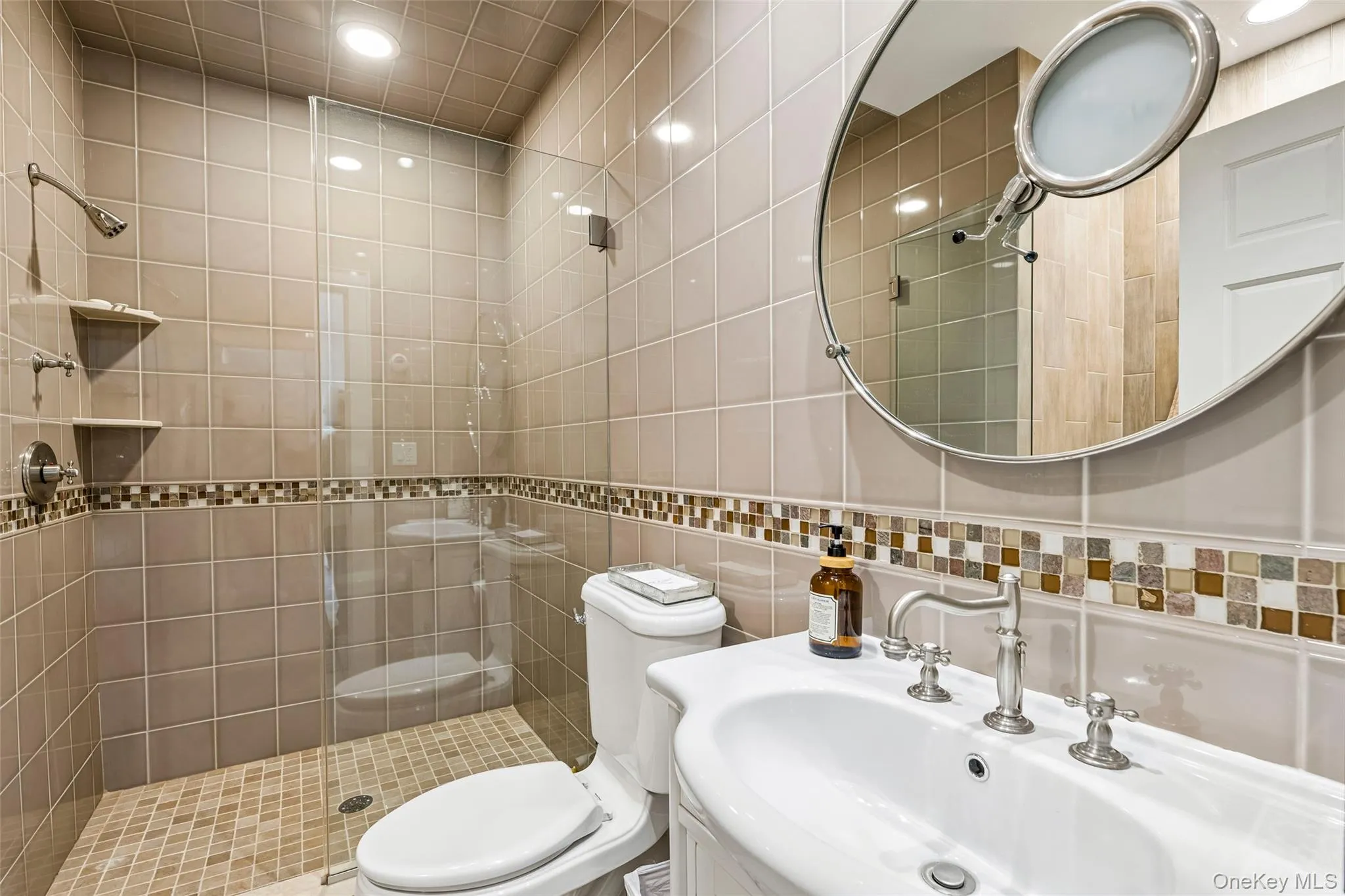 1325 Harbor Road, Hempstead, NY, 7 Bedrooms Bedrooms, 14 Rooms Rooms,7 BathroomsBathrooms,Residential,For Rent,Harbor,0,1059038 1325 Harbor Road, Hempstead, NY, 7 Bedrooms Bedrooms, 14 Rooms Rooms,7 BathroomsBathrooms,Residential,For Rent,Harbor,0,1059038