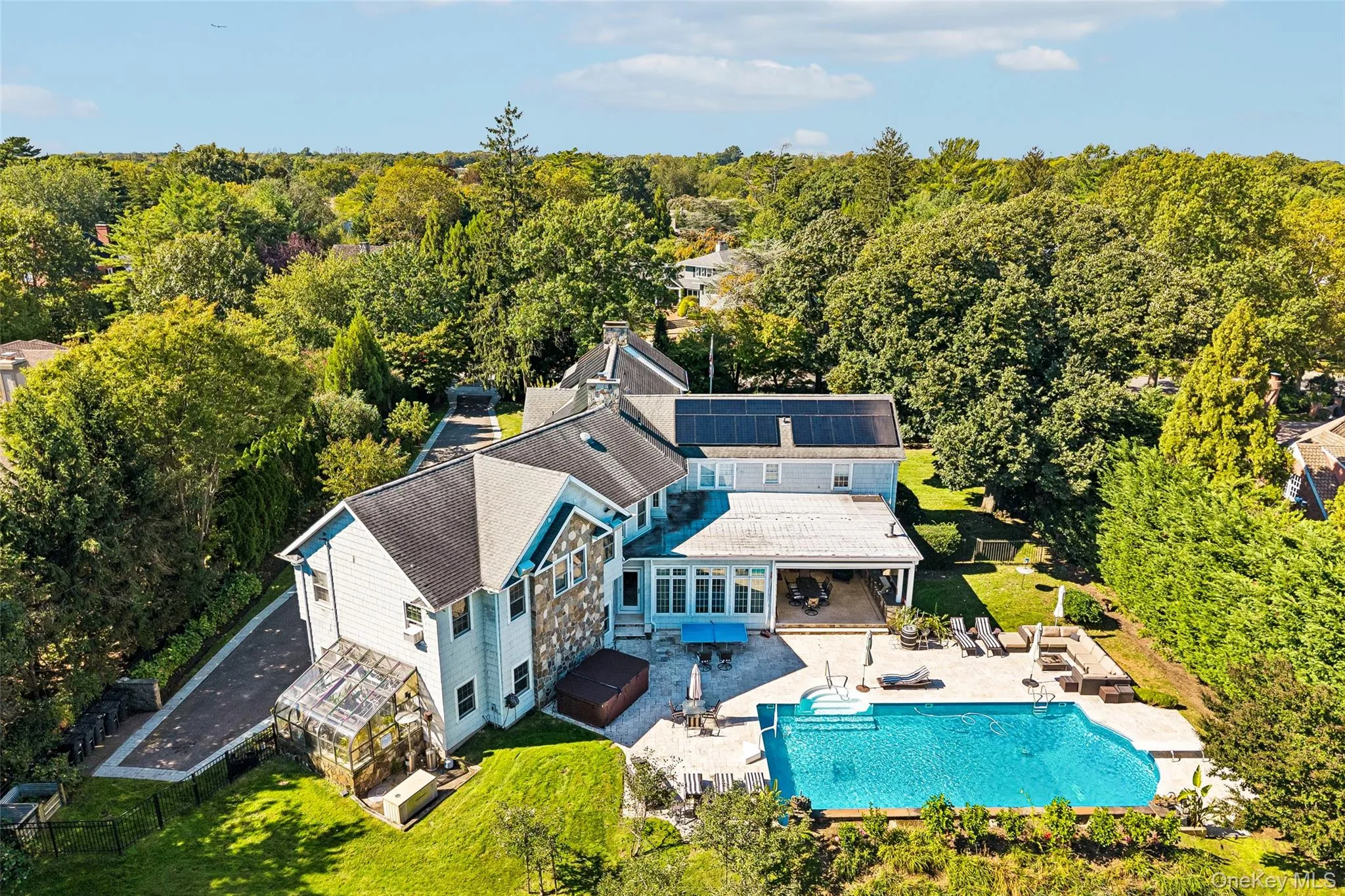 1325 Harbor Road, Hempstead, NY, 7 Bedrooms Bedrooms, 14 Rooms Rooms,7 BathroomsBathrooms,Residential,For Rent,Harbor,0,1059038 1325 Harbor Road, Hempstead, NY, 7 Bedrooms Bedrooms, 14 Rooms Rooms,7 BathroomsBathrooms,Residential,For Rent,Harbor,0,1059038
