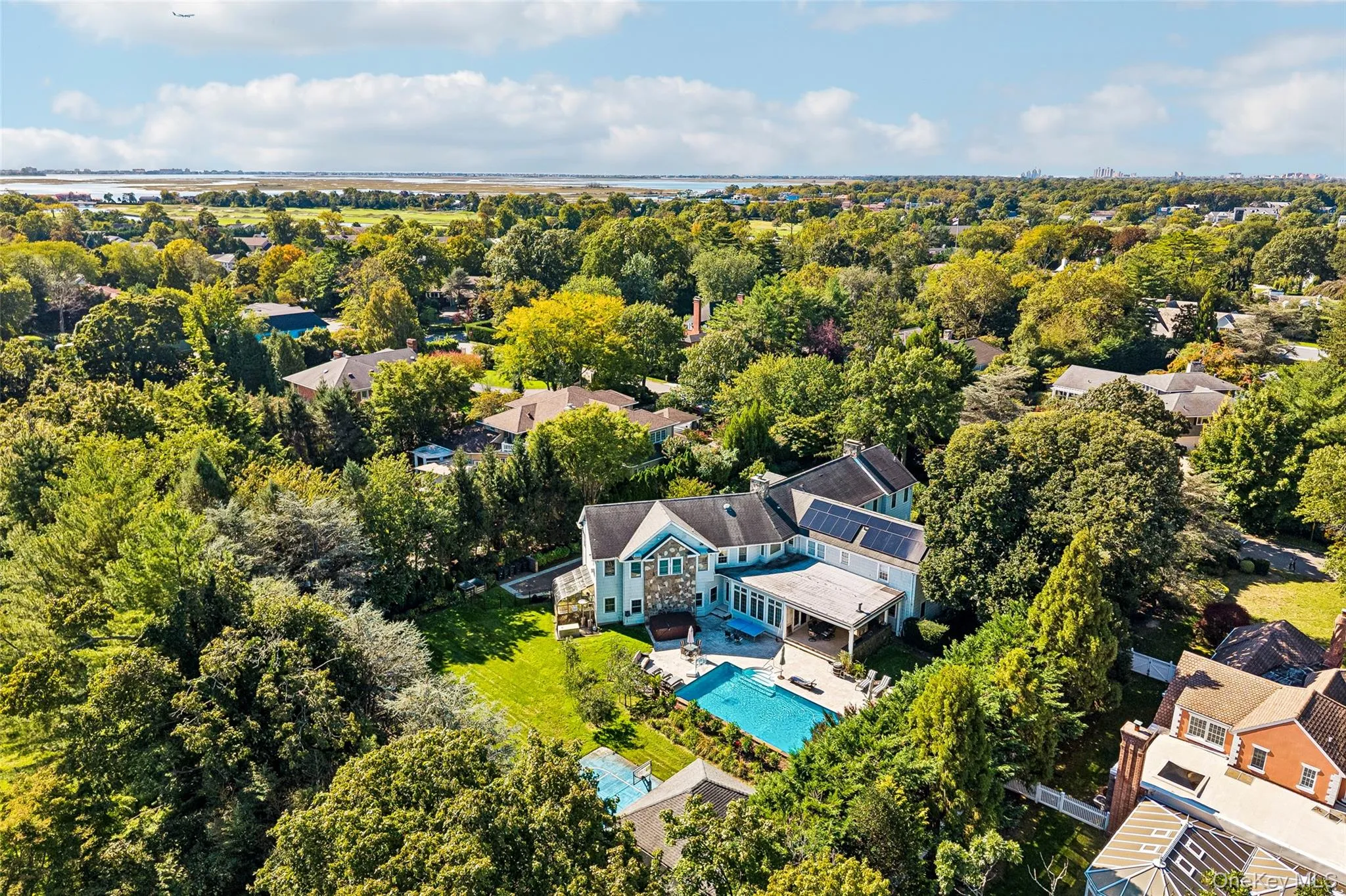 1325 Harbor Road, Hempstead, NY, 7 Bedrooms Bedrooms, 14 Rooms Rooms,7 BathroomsBathrooms,Residential,For Rent,Harbor,0,1059038 1325 Harbor Road, Hempstead, NY, 7 Bedrooms Bedrooms, 14 Rooms Rooms,7 BathroomsBathrooms,Residential,For Rent,Harbor,0,1059038