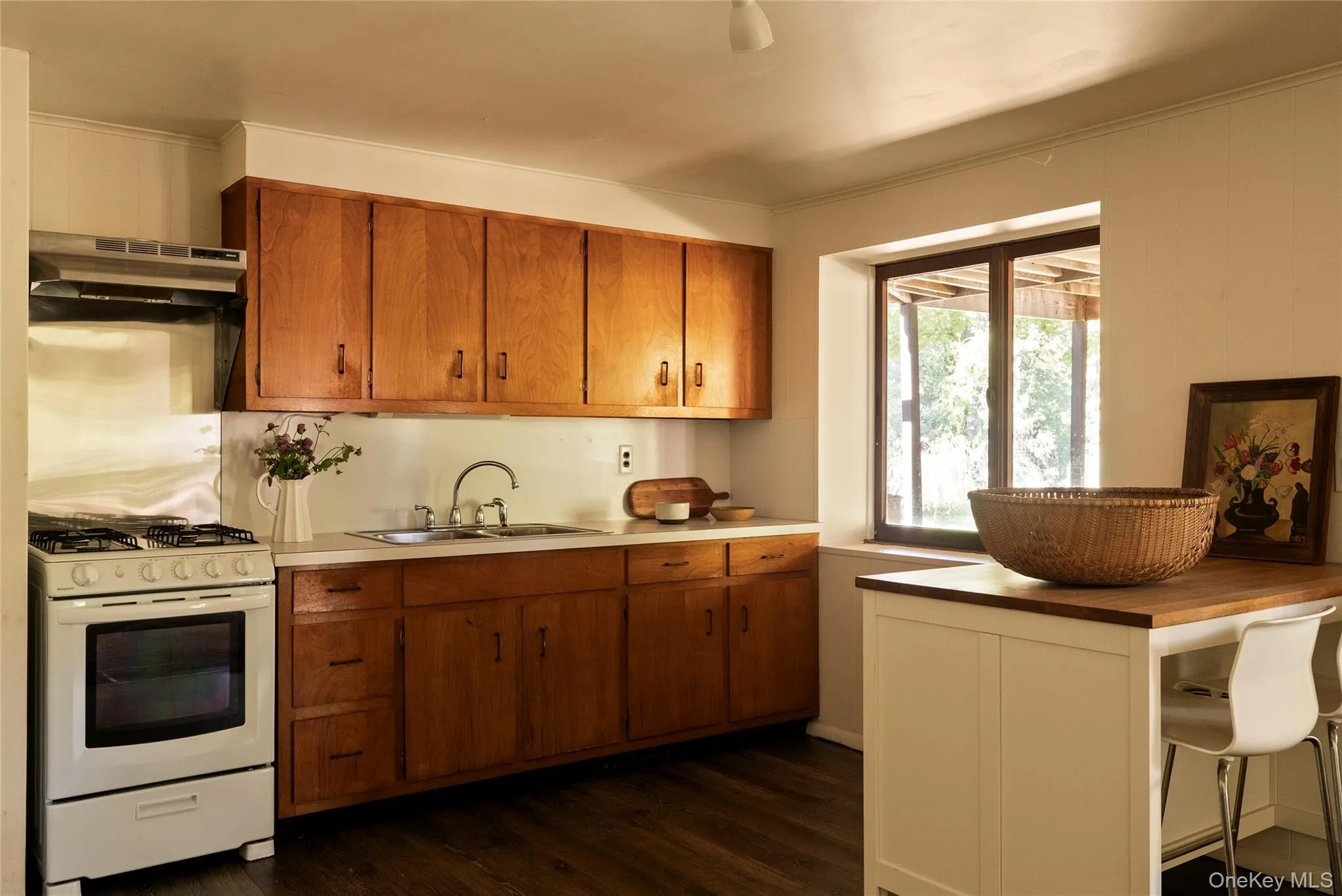 1156 Ulster Landing Road, Saugerties, NY, 5 Bedrooms Bedrooms, 10 Rooms Rooms,3 BathroomsBathrooms,Residential,For Rent,Ulster Landing,0,1059040 1156 Ulster Landing Road, Saugerties, NY, 5 Bedrooms Bedrooms, 10 Rooms Rooms,3 BathroomsBathrooms,Residential,For Rent,Ulster Landing,0,1059040