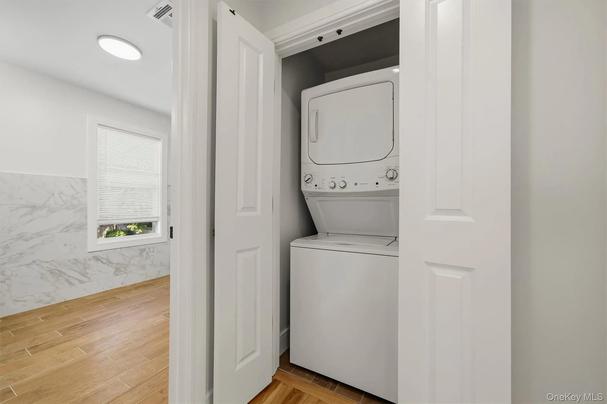 23 Orange Avenue, Goshen, NY, 2 Bedroom Bedrooms, 4 Room Rooms,1 BathroomBathrooms,Residential Lease,For Rent,Orange,0,1059045 23 Orange Avenue, Goshen, NY, 2 Bedroom Bedrooms, 4 Room Rooms,1 BathroomBathrooms,Residential Lease,For Rent,Orange,0,1059045