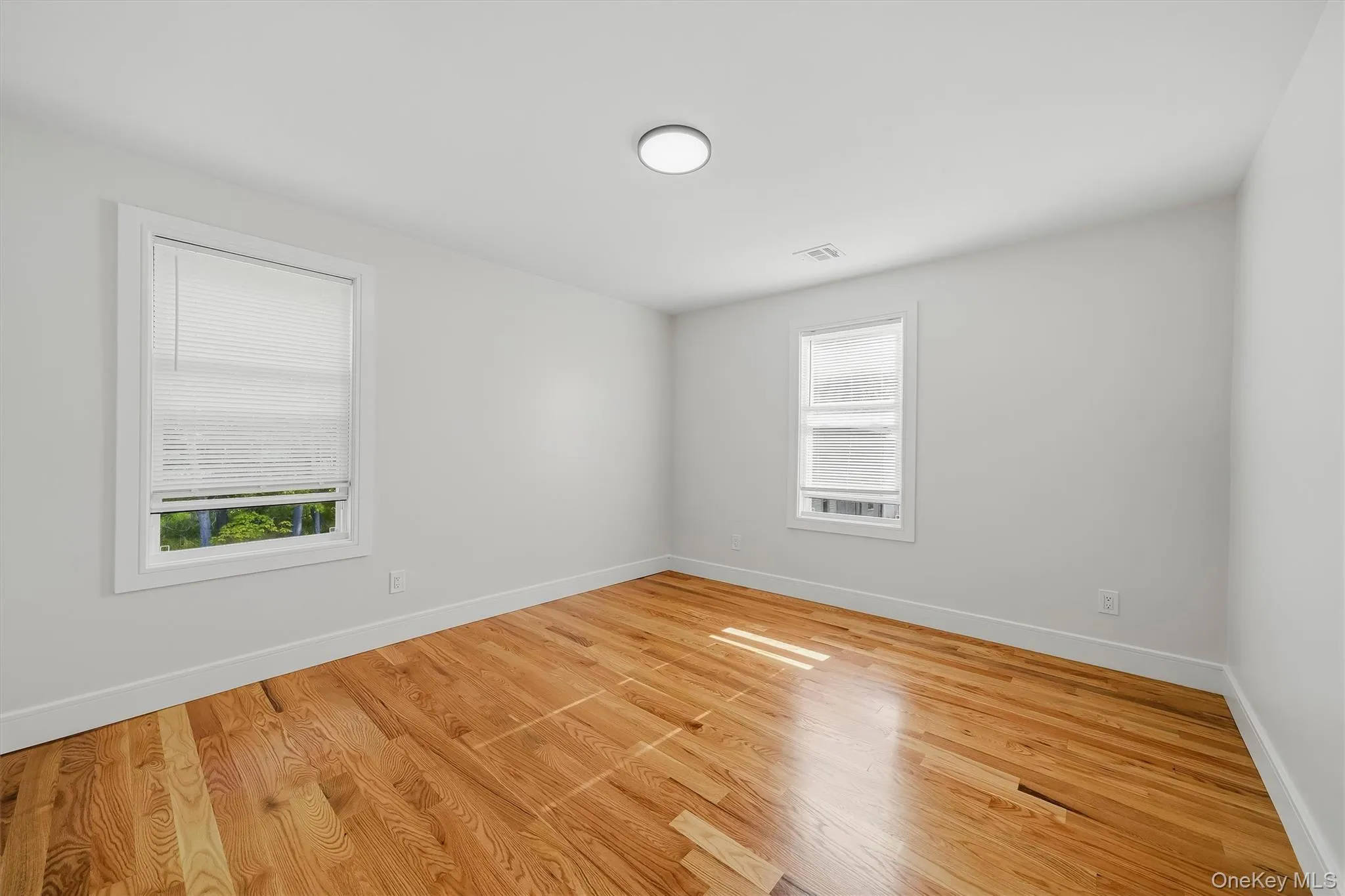 23 Orange Avenue, Goshen, NY, 2 Bedroom Bedrooms, 4 Room Rooms,1 BathroomBathrooms,Residential Lease,For Rent,Orange,0,1059045 23 Orange Avenue, Goshen, NY, 2 Bedroom Bedrooms, 4 Room Rooms,1 BathroomBathrooms,Residential Lease,For Rent,Orange,0,1059045