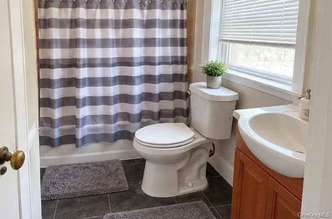 4 Primrose Lane, Hempstead, NY, 4 Bedrooms Bedrooms, 7 Rooms Rooms,2 BathroomsBathrooms,Residential,For Rent,Primrose,0,1059048 4 Primrose Lane, Hempstead, NY, 4 Bedrooms Bedrooms, 7 Rooms Rooms,2 BathroomsBathrooms,Residential,For Rent,Primrose,0,1059048