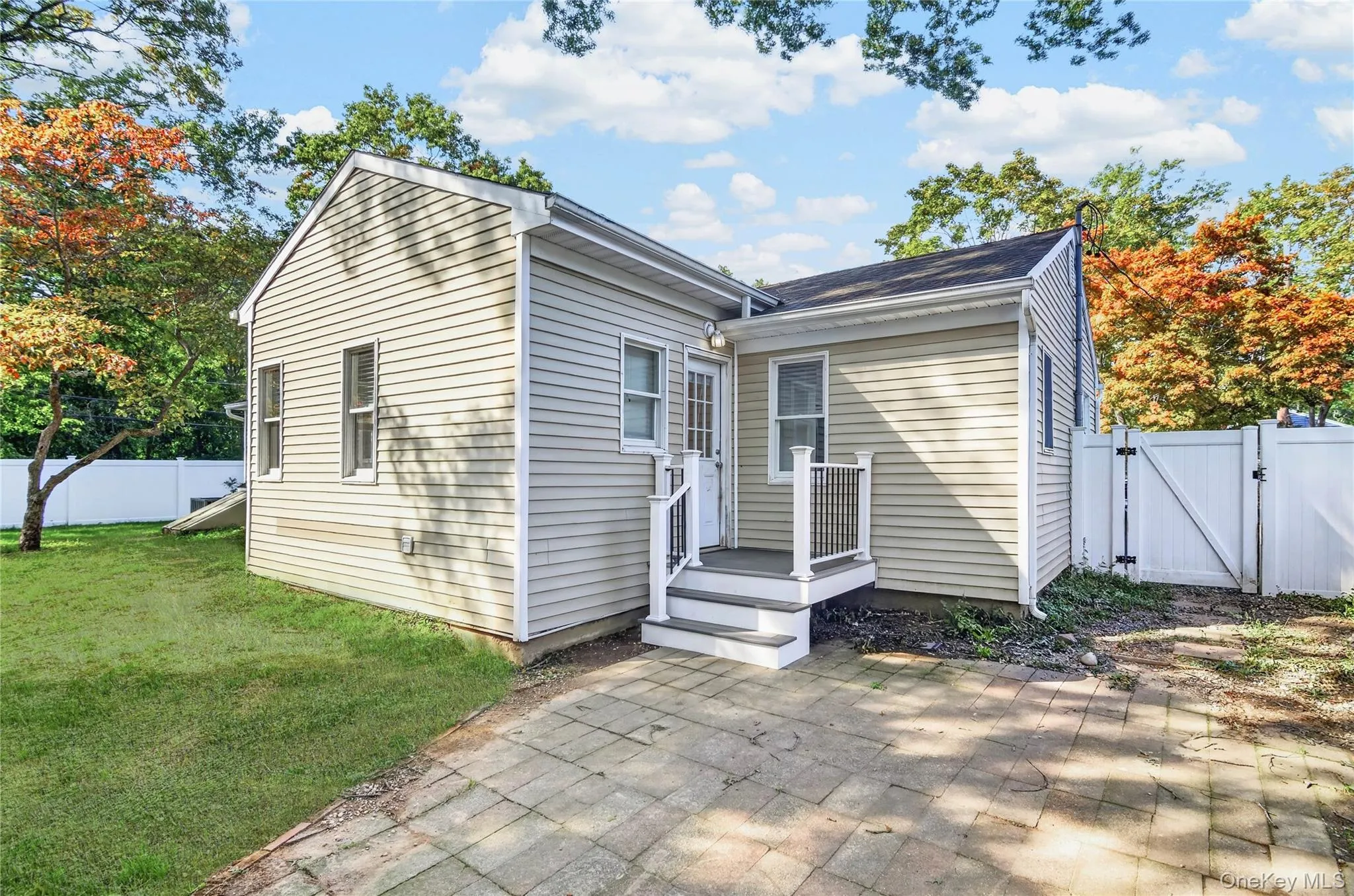 29 Wabil Road, Brookhaven, NY, 3 Bedrooms Bedrooms, 8 Rooms Rooms,2 BathroomsBathrooms,Residential,For Rent,Wabil,0,1059059 29 Wabil Road, Brookhaven, NY, 3 Bedrooms Bedrooms, 8 Rooms Rooms,2 BathroomsBathrooms,Residential,For Rent,Wabil,0,1059059