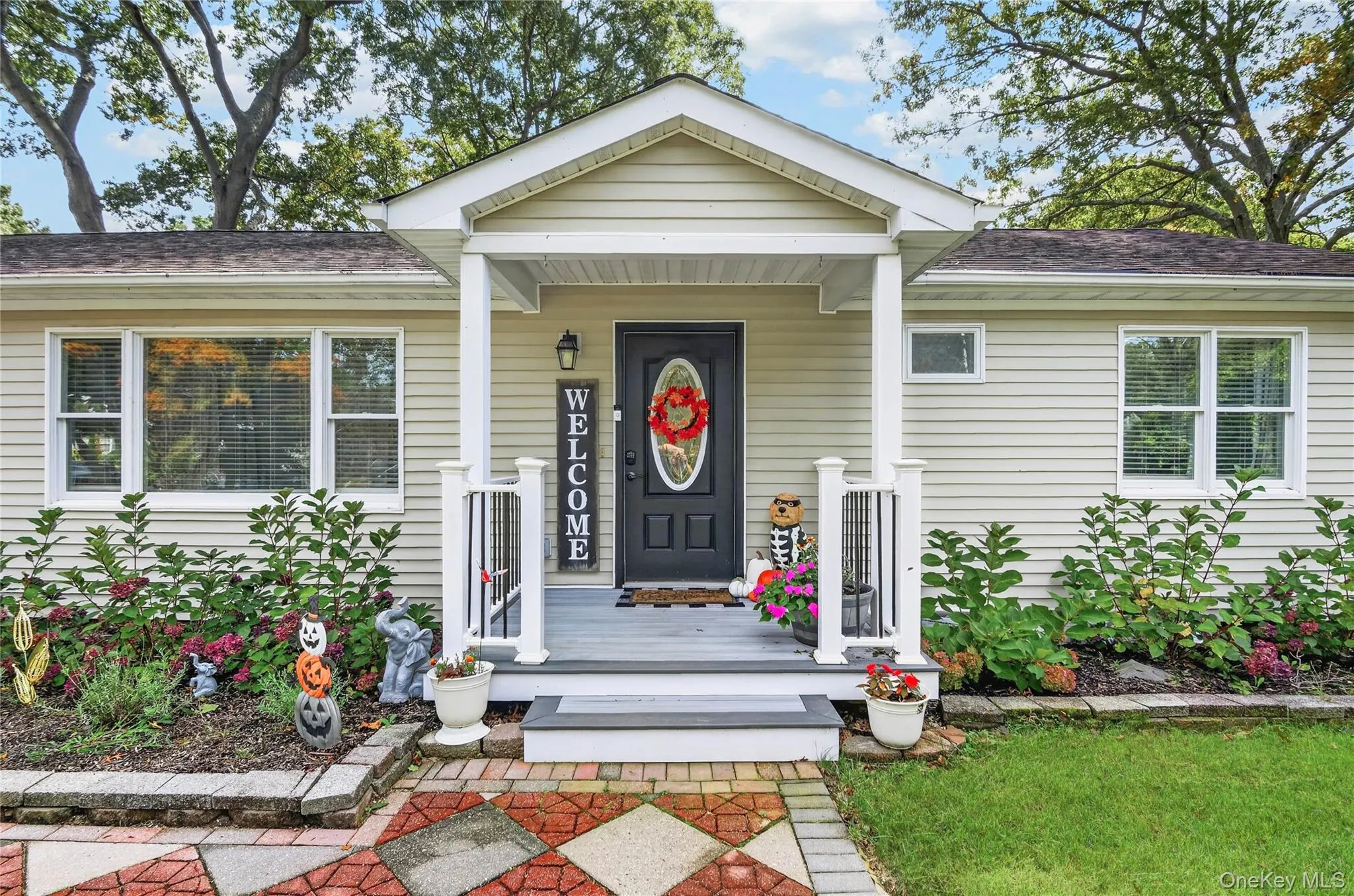 29 Wabil Road, Brookhaven, NY, 3 Bedrooms Bedrooms, 8 Rooms Rooms,2 BathroomsBathrooms,Residential,For Rent,Wabil,0,1059059 29 Wabil Road, Brookhaven, NY, 3 Bedrooms Bedrooms, 8 Rooms Rooms,2 BathroomsBathrooms,Residential,For Rent,Wabil,0,1059059