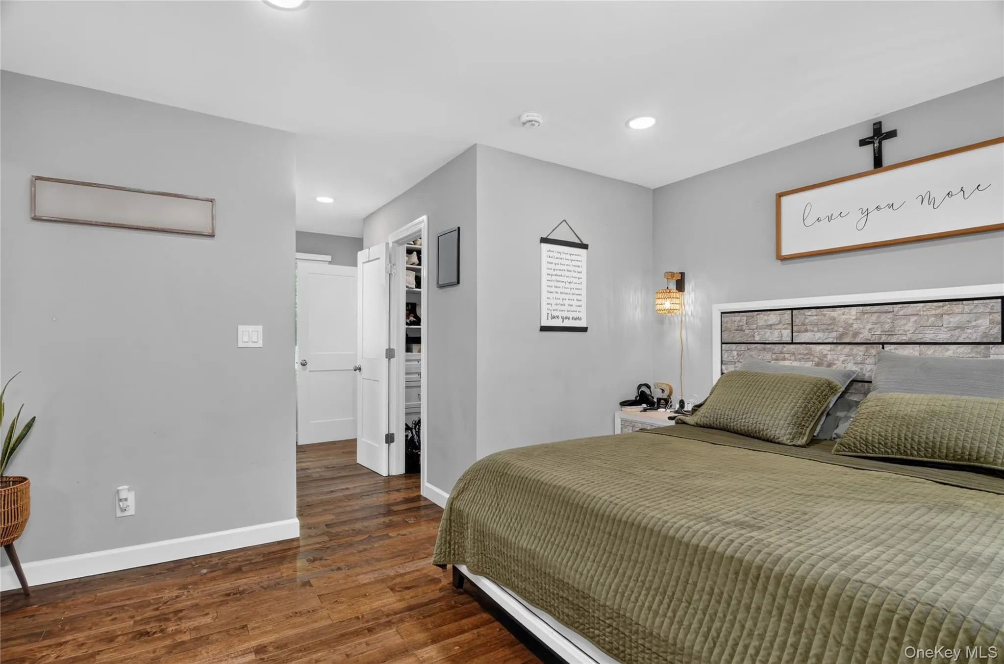 29 Wabil Road, Brookhaven, NY, 3 Bedrooms Bedrooms, 8 Rooms Rooms,2 BathroomsBathrooms,Residential,For Rent,Wabil,0,1059059 29 Wabil Road, Brookhaven, NY, 3 Bedrooms Bedrooms, 8 Rooms Rooms,2 BathroomsBathrooms,Residential,For Rent,Wabil,0,1059059