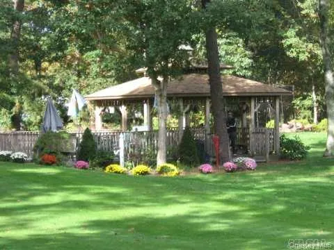 405 Woodbridge Drive, Brookhaven, NY, 2 Bedroom Bedrooms, 5 Room Rooms,1 BathroomBathrooms,Residential Lease,For Rent,Woodbridge,0,1059061 405 Woodbridge Drive, Brookhaven, NY, 2 Bedroom Bedrooms, 5 Room Rooms,1 BathroomBathrooms,Residential Lease,For Rent,Woodbridge,0,1059061