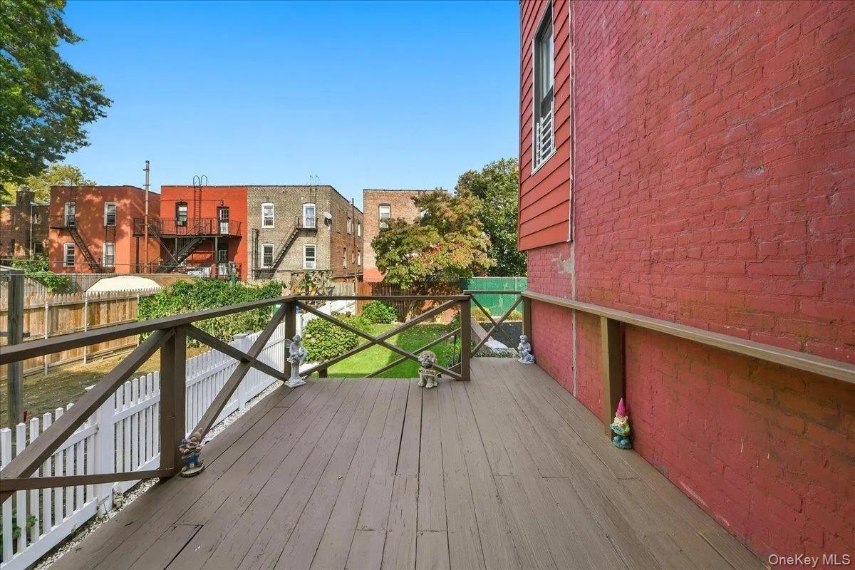 1912 Hone Avenue, New York, NY, 2 Bedrooms Bedrooms, 5 Rooms Rooms,1 BathroomBathrooms,Residential,For Rent,Hone,0,1059068 1912 Hone Avenue, New York, NY, 2 Bedrooms Bedrooms, 5 Rooms Rooms,1 BathroomBathrooms,Residential,For Rent,Hone,0,1059068