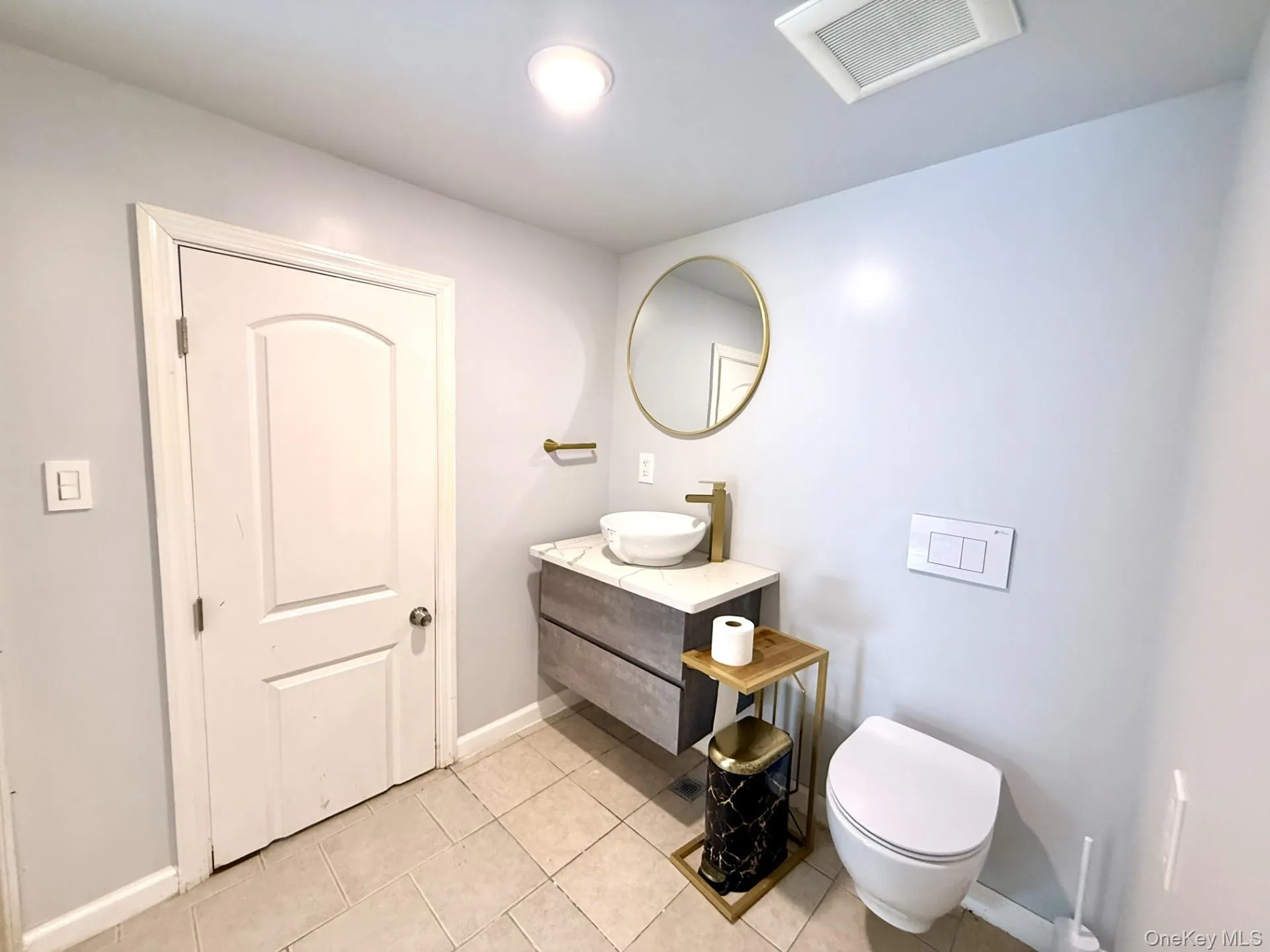 4 Longbow Lane, Brookhaven, NY, 5 Bedrooms Bedrooms, 9 Rooms Rooms,3 BathroomsBathrooms,Residential,For Rent,Longbow,0,1059073 4 Longbow Lane, Brookhaven, NY, 5 Bedrooms Bedrooms, 9 Rooms Rooms,3 BathroomsBathrooms,Residential,For Rent,Longbow,0,1059073