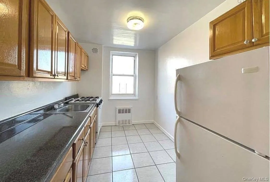 42-25 65th Place, New York, NY, 1 Bedroom Bedrooms, 2 Room Rooms,1 BathroomBathrooms,Residential Lease,For Rent,65th,0,1059074 42-25 65th Place, New York, NY, 1 Bedroom Bedrooms, 2 Room Rooms,1 BathroomBathrooms,Residential Lease,For Rent,65th,0,1059074