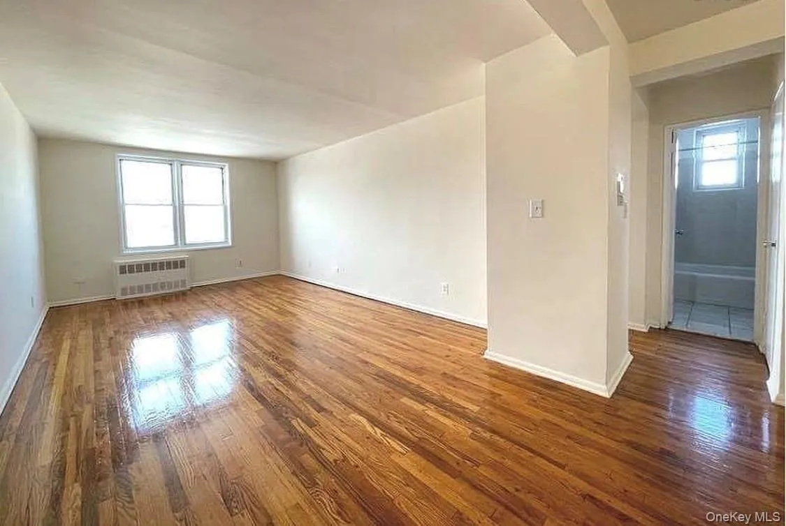 42-25 65th Place, New York, NY, 1 Bedroom Bedrooms, 2 Room Rooms,1 BathroomBathrooms,Residential Lease,For Rent,65th,0,1059074 42-25 65th Place, New York, NY, 1 Bedroom Bedrooms, 2 Room Rooms,1 BathroomBathrooms,Residential Lease,For Rent,65th,0,1059074