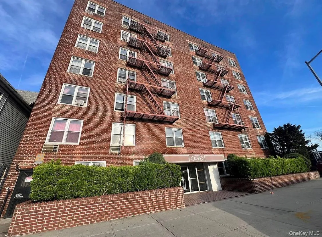 42-25 65th Place, New York, NY, 1 Bedroom Bedrooms, 2 Room Rooms,1 BathroomBathrooms,Residential Lease,For Rent,65th,0,1059074 42-25 65th Place, New York, NY, 1 Bedroom Bedrooms, 2 Room Rooms,1 BathroomBathrooms,Residential Lease,For Rent,65th,0,1059074