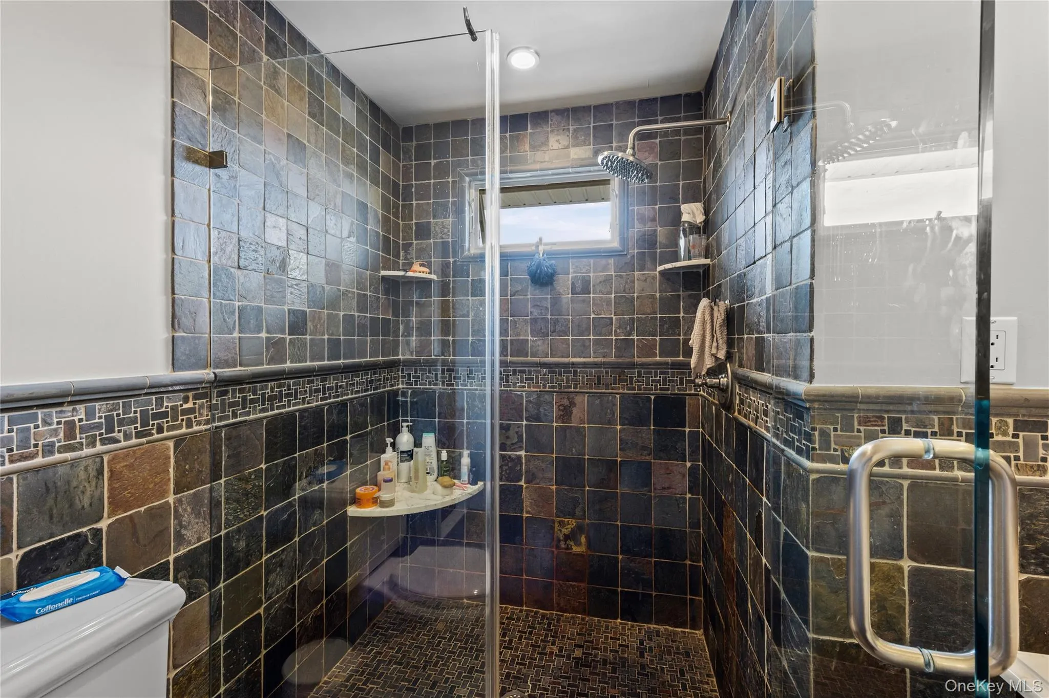 2928 Charlotte Drive, Hempstead, NY, 4 Bedrooms Bedrooms, 10 Rooms Rooms,3 BathroomsBathrooms,Residential,For Rent,Charlotte,0,1059076 2928 Charlotte Drive, Hempstead, NY, 4 Bedrooms Bedrooms, 10 Rooms Rooms,3 BathroomsBathrooms,Residential,For Rent,Charlotte,0,1059076