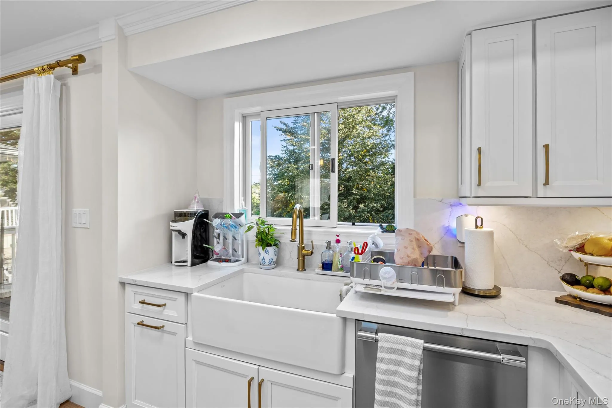 2928 Charlotte Drive, Hempstead, NY, 4 Bedrooms Bedrooms, 10 Rooms Rooms,3 BathroomsBathrooms,Residential,For Rent,Charlotte,0,1059076 2928 Charlotte Drive, Hempstead, NY, 4 Bedrooms Bedrooms, 10 Rooms Rooms,3 BathroomsBathrooms,Residential,For Rent,Charlotte,0,1059076