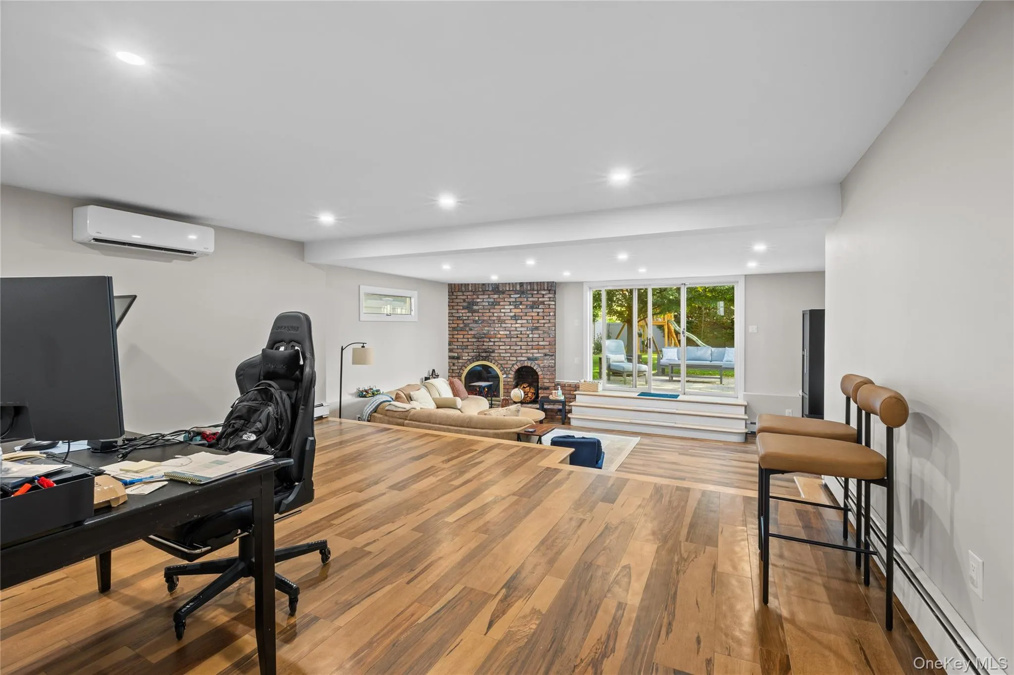2928 Charlotte Drive, Hempstead, NY, 4 Bedrooms Bedrooms, 10 Rooms Rooms,3 BathroomsBathrooms,Residential,For Rent,Charlotte,0,1059076 2928 Charlotte Drive, Hempstead, NY, 4 Bedrooms Bedrooms, 10 Rooms Rooms,3 BathroomsBathrooms,Residential,For Rent,Charlotte,0,1059076