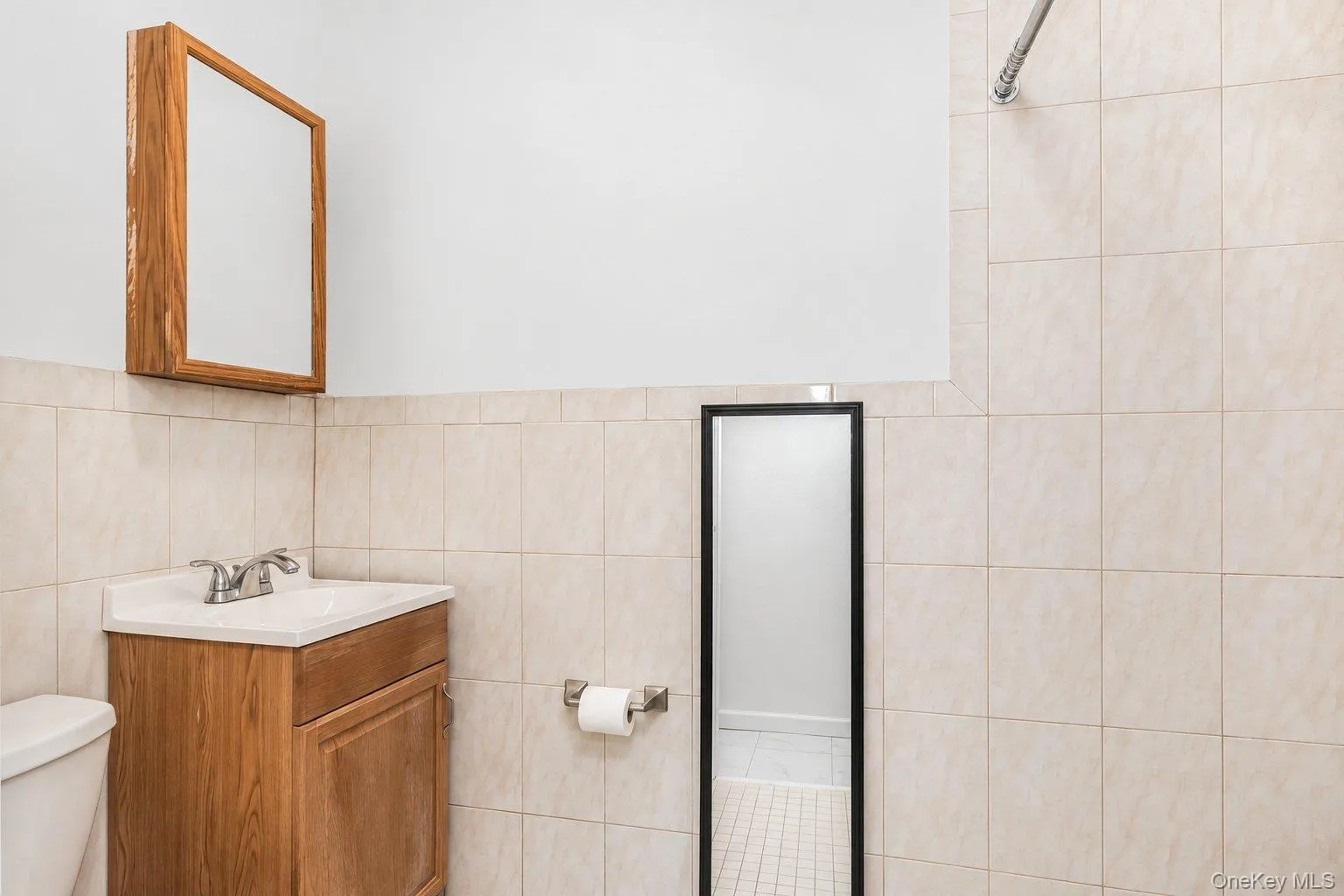 130 La Salle Drive, Yonkers, NY, 3 Bedrooms Bedrooms, 8 Rooms Rooms,2 BathroomsBathrooms,Residential,For Rent,La Salle,0,1059078 130 La Salle Drive, Yonkers, NY, 3 Bedrooms Bedrooms, 8 Rooms Rooms,2 BathroomsBathrooms,Residential,For Rent,La Salle,0,1059078