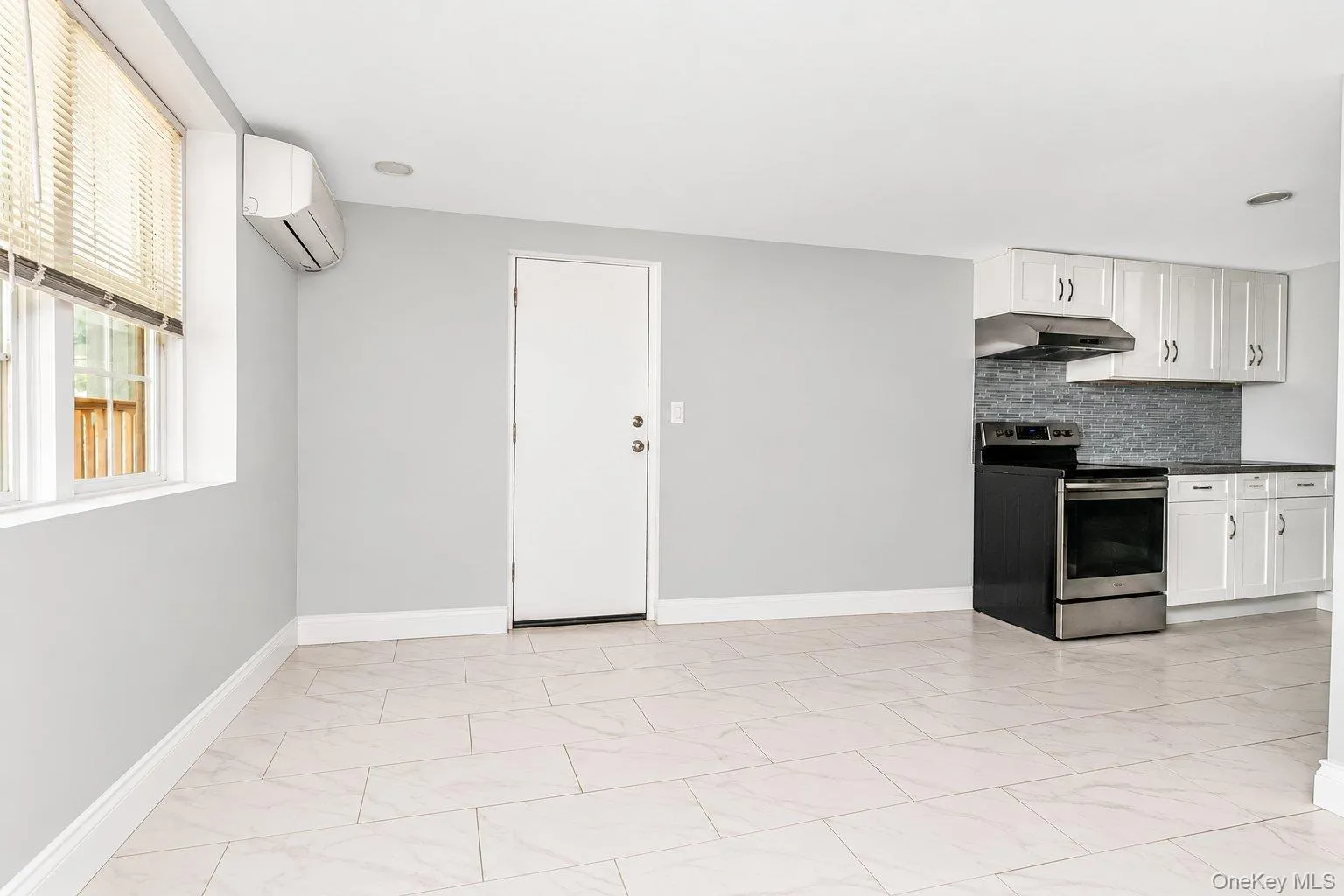 130 La Salle Drive, Yonkers, NY, 3 Bedrooms Bedrooms, 8 Rooms Rooms,2 BathroomsBathrooms,Residential,For Rent,La Salle,0,1059078 130 La Salle Drive, Yonkers, NY, 3 Bedrooms Bedrooms, 8 Rooms Rooms,2 BathroomsBathrooms,Residential,For Rent,La Salle,0,1059078