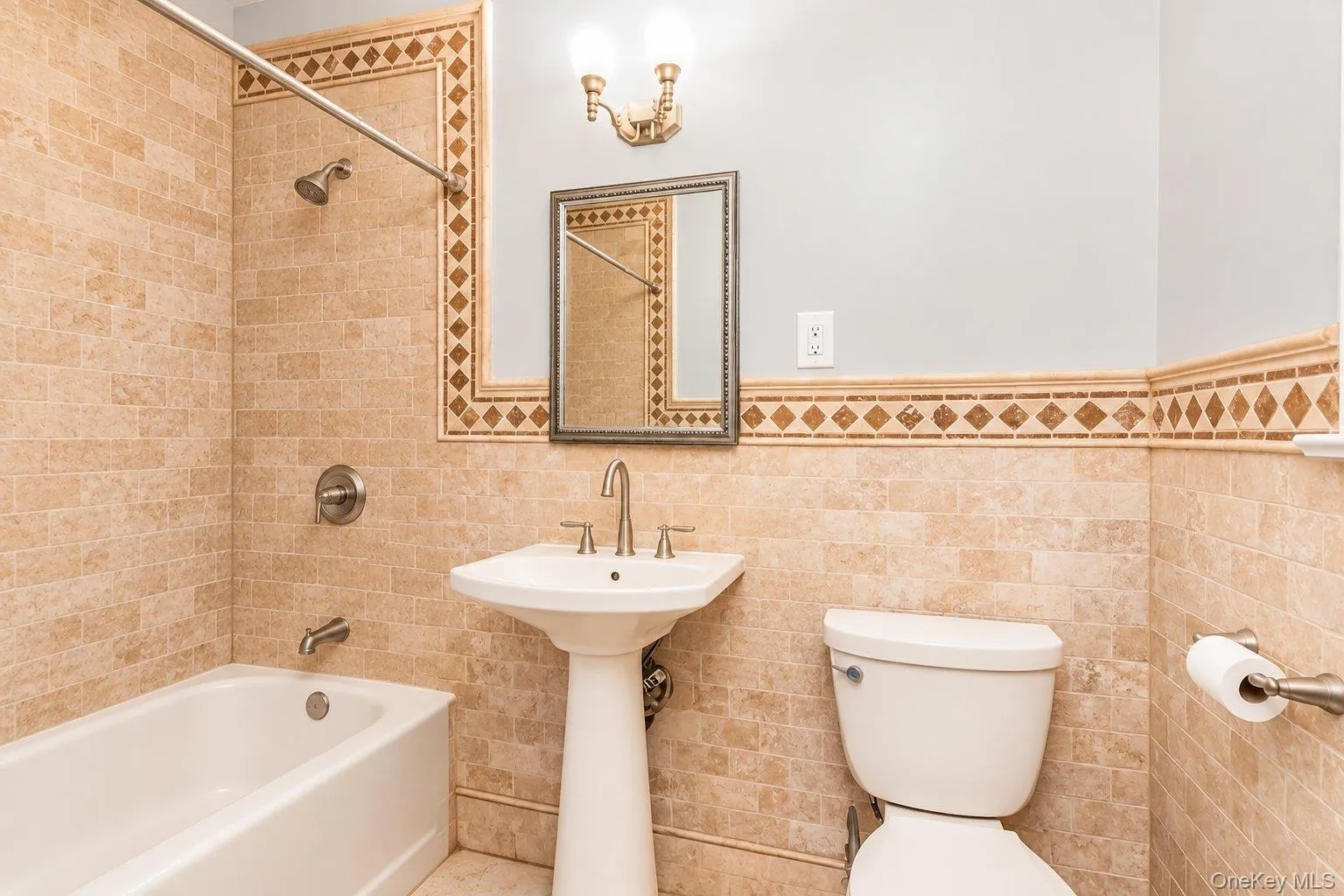 130 La Salle Drive, Yonkers, NY, 3 Bedrooms Bedrooms, 8 Rooms Rooms,2 BathroomsBathrooms,Residential,For Rent,La Salle,0,1059078 130 La Salle Drive, Yonkers, NY, 3 Bedrooms Bedrooms, 8 Rooms Rooms,2 BathroomsBathrooms,Residential,For Rent,La Salle,0,1059078
