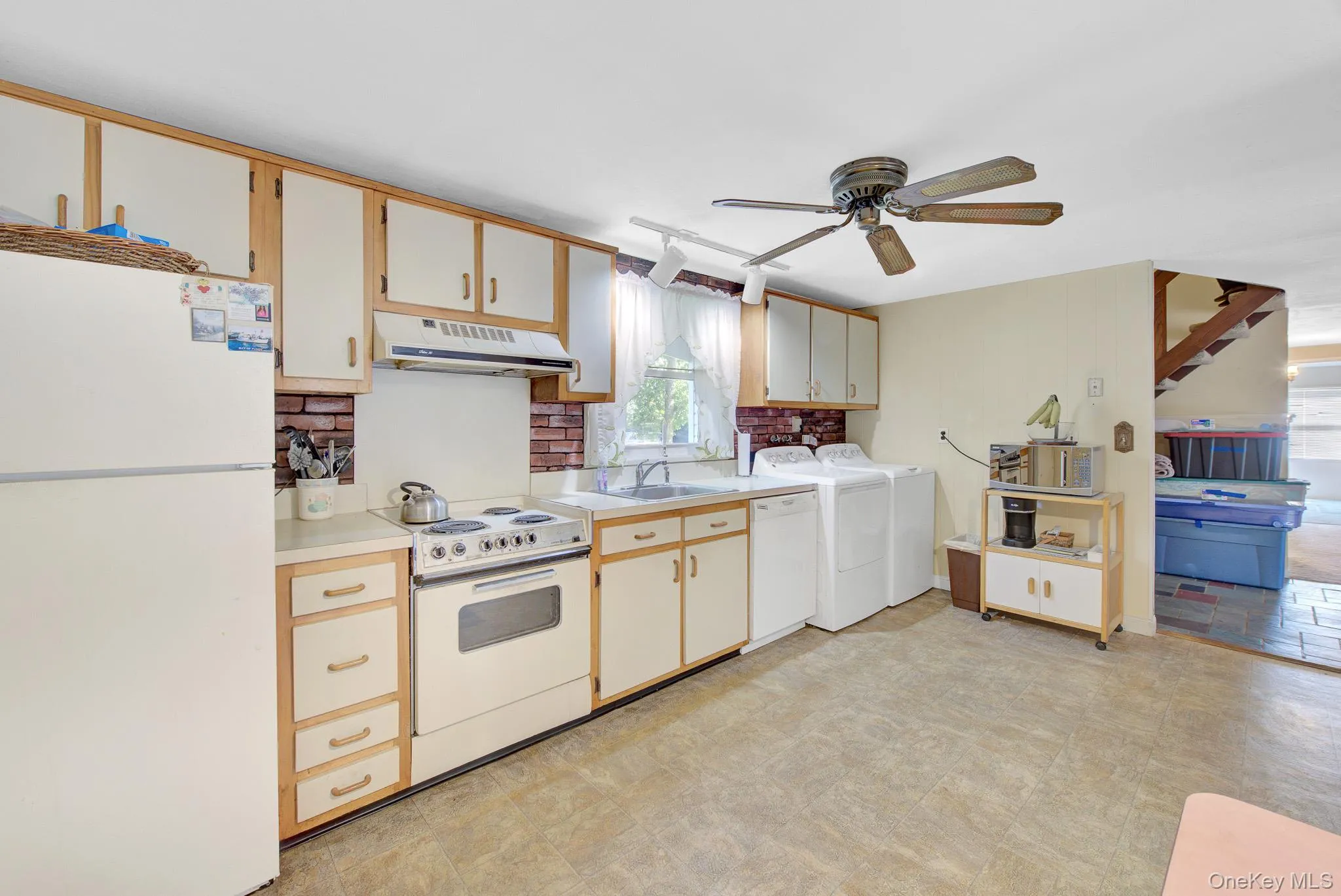 14 Campus Lane, Brookhaven, NY, 5 Bedrooms Bedrooms, 8 Rooms Rooms,2 BathroomsBathrooms,Residential,For Rent,Campus,0,1059081 14 Campus Lane, Brookhaven, NY, 5 Bedrooms Bedrooms, 8 Rooms Rooms,2 BathroomsBathrooms,Residential,For Rent,Campus,0,1059081