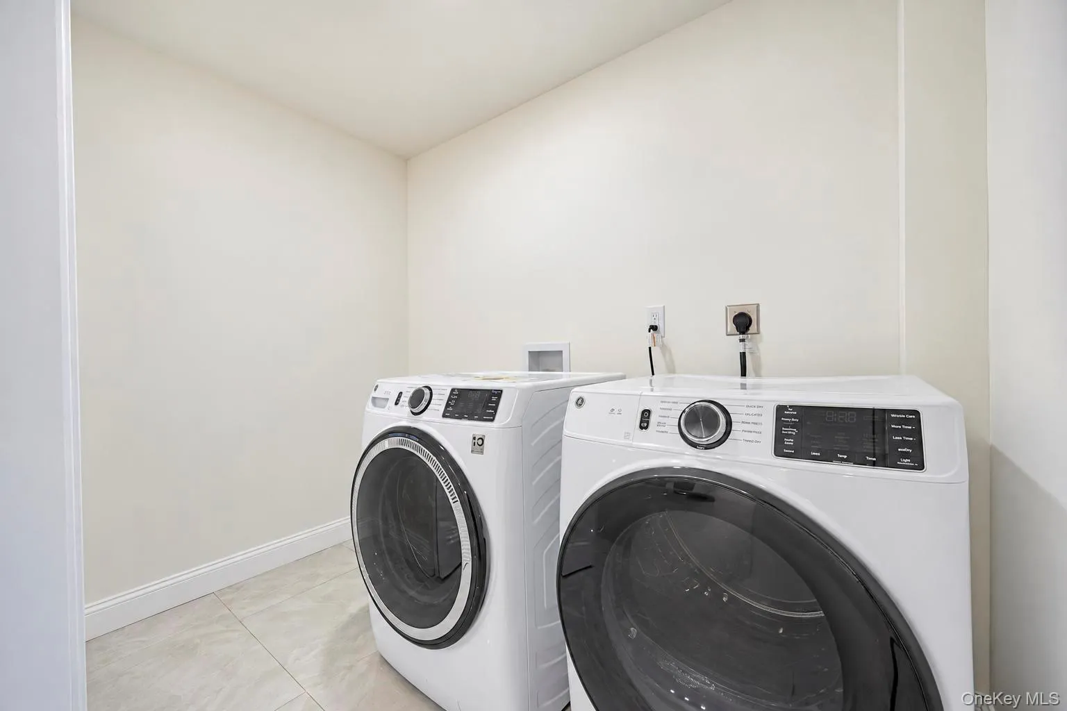 52 March Court, Brookhaven, NY, 4 Bedrooms Bedrooms, 9 Rooms Rooms,2 BathroomsBathrooms,Residential,For Rent,March,0,1059083 52 March Court, Brookhaven, NY, 4 Bedrooms Bedrooms, 9 Rooms Rooms,2 BathroomsBathrooms,Residential,For Rent,March,0,1059083