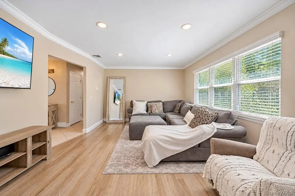 130 Rocky Point Landing Road, Brookhaven, NY, 3 Bedrooms Bedrooms, 7 Rooms Rooms,2 BathroomsBathrooms,Residential,For Rent,Rocky Point Landing,0,1059089 130 Rocky Point Landing Road, Brookhaven, NY, 3 Bedrooms Bedrooms, 7 Rooms Rooms,2 BathroomsBathrooms,Residential,For Rent,Rocky Point Landing,0,1059089