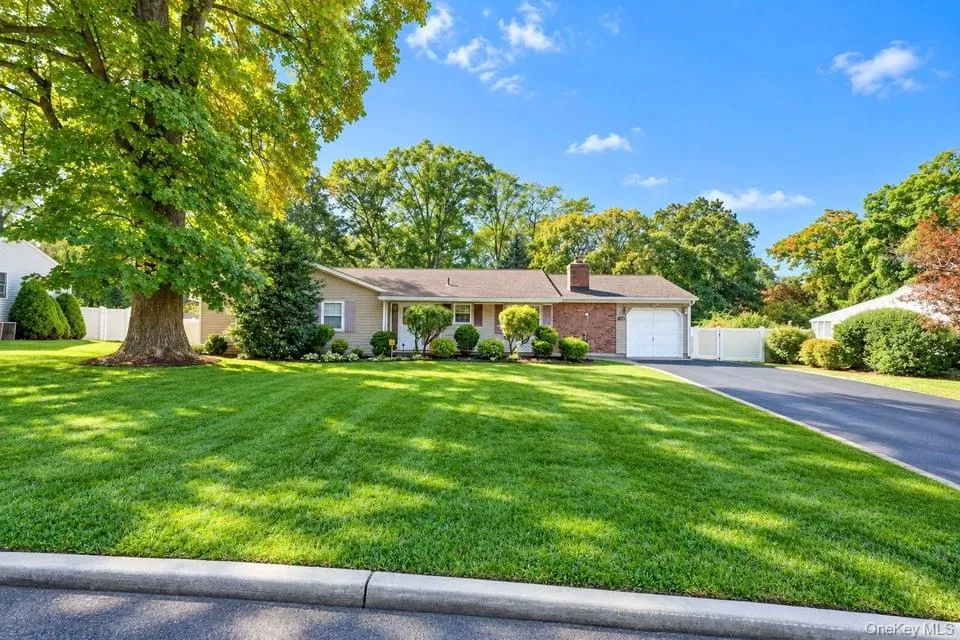 130 Rocky Point Landing Road, Brookhaven, NY, 3 Bedrooms Bedrooms, 7 Rooms Rooms,2 BathroomsBathrooms,Residential,For Rent,Rocky Point Landing,0,1059089 130 Rocky Point Landing Road, Brookhaven, NY, 3 Bedrooms Bedrooms, 7 Rooms Rooms,2 BathroomsBathrooms,Residential,For Rent,Rocky Point Landing,0,1059089