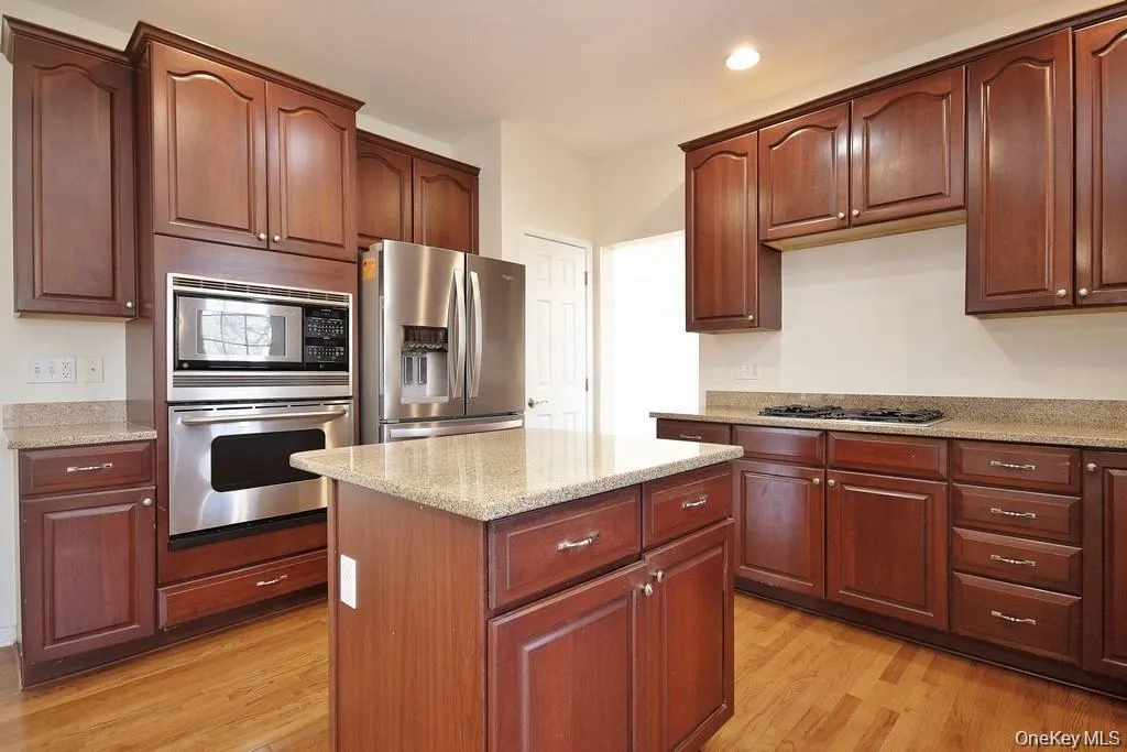 615 Creekside Lane, Fishkill, NY, 3 Bedroom Bedrooms, 9 Room Rooms,2 BathroomBathrooms,Residential Lease,For Rent,Creekside,0,1059093 615 Creekside Lane, Fishkill, NY, 3 Bedroom Bedrooms, 9 Room Rooms,2 BathroomBathrooms,Residential Lease,For Rent,Creekside,0,1059093