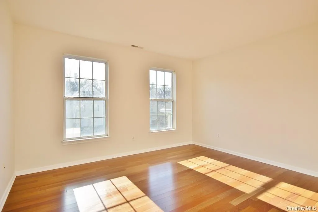 615 Creekside Lane, Fishkill, NY, 3 Bedroom Bedrooms, 9 Room Rooms,2 BathroomBathrooms,Residential Lease,For Rent,Creekside,0,1059093 615 Creekside Lane, Fishkill, NY, 3 Bedroom Bedrooms, 9 Room Rooms,2 BathroomBathrooms,Residential Lease,For Rent,Creekside,0,1059093