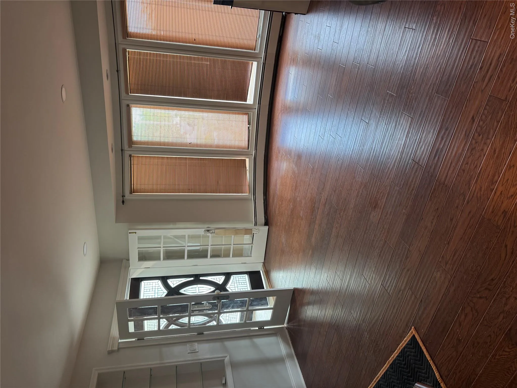 50 Cedar Point Drive, Islip, NY, 5 Bedroom Bedrooms, 9 Room Rooms,2 BathroomBathrooms,Residential Lease,For Rent,Cedar Point,0,1059099 50 Cedar Point Drive, Islip, NY, 5 Bedroom Bedrooms, 9 Room Rooms,2 BathroomBathrooms,Residential Lease,For Rent,Cedar Point,0,1059099