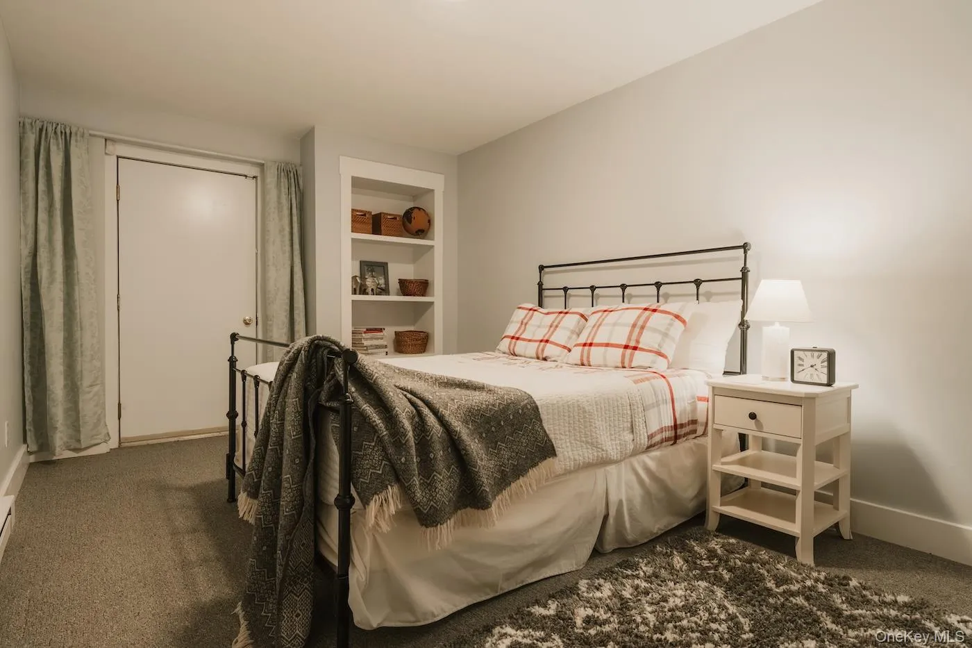 23 Bluestone Drive, Highland, NY, 2 Bedrooms Bedrooms, 4 Rooms Rooms,2 BathroomsBathrooms,Residential,For Rent,Bluestone,0,1059100 23 Bluestone Drive, Highland, NY, 2 Bedrooms Bedrooms, 4 Rooms Rooms,2 BathroomsBathrooms,Residential,For Rent,Bluestone,0,1059100