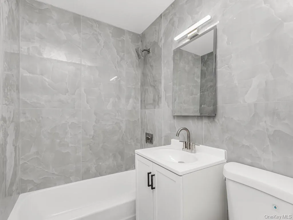 3363 Sedgwick Avenue, New York, NY, 2 Bedrooms Bedrooms, 4 Rooms Rooms,1 BathroomBathrooms,Residential,For Rent,Sedgwick,0,1059108 3363 Sedgwick Avenue, New York, NY, 2 Bedrooms Bedrooms, 4 Rooms Rooms,1 BathroomBathrooms,Residential,For Rent,Sedgwick,0,1059108