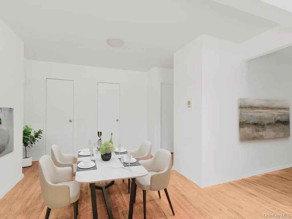 3363 Sedgwick Avenue, New York, NY, 2 Bedrooms Bedrooms, 4 Rooms Rooms,1 BathroomBathrooms,Residential,For Rent,Sedgwick,0,1059108 3363 Sedgwick Avenue, New York, NY, 2 Bedrooms Bedrooms, 4 Rooms Rooms,1 BathroomBathrooms,Residential,For Rent,Sedgwick,0,1059108