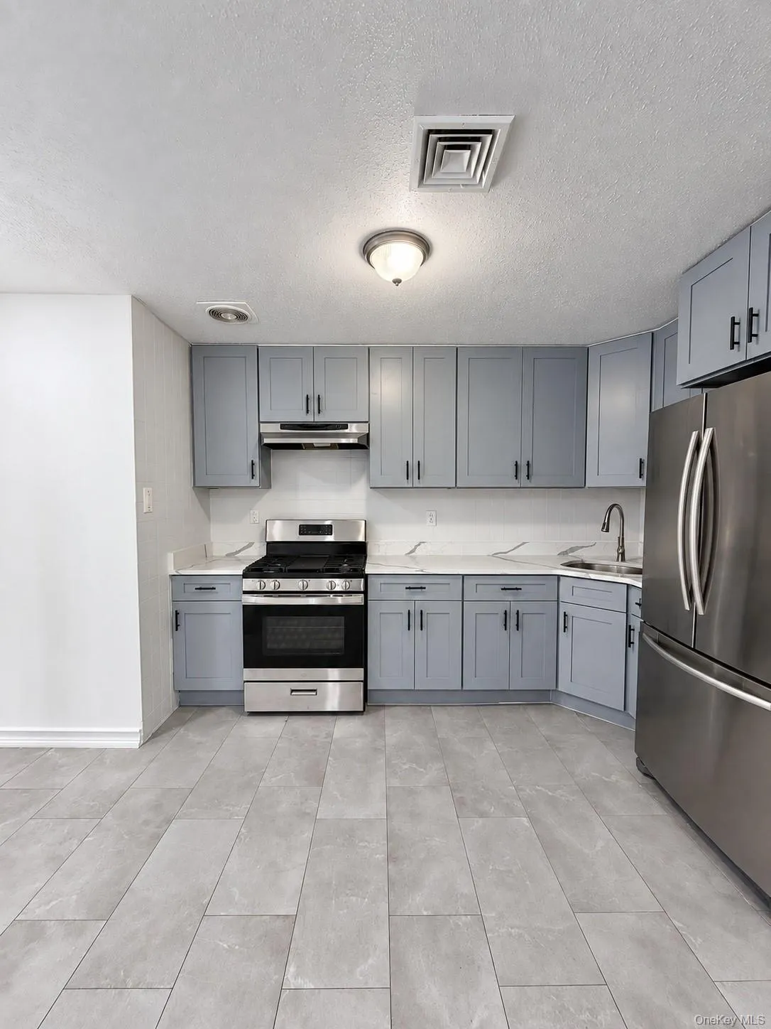 818 Trinity Avenue, New York, NY, 3 Bedroom Bedrooms, 7 Room Rooms,1 BathroomBathrooms,Residential Lease,For Rent,Trinity,0,1059122 818 Trinity Avenue, New York, NY, 3 Bedroom Bedrooms, 7 Room Rooms,1 BathroomBathrooms,Residential Lease,For Rent,Trinity,0,1059122
