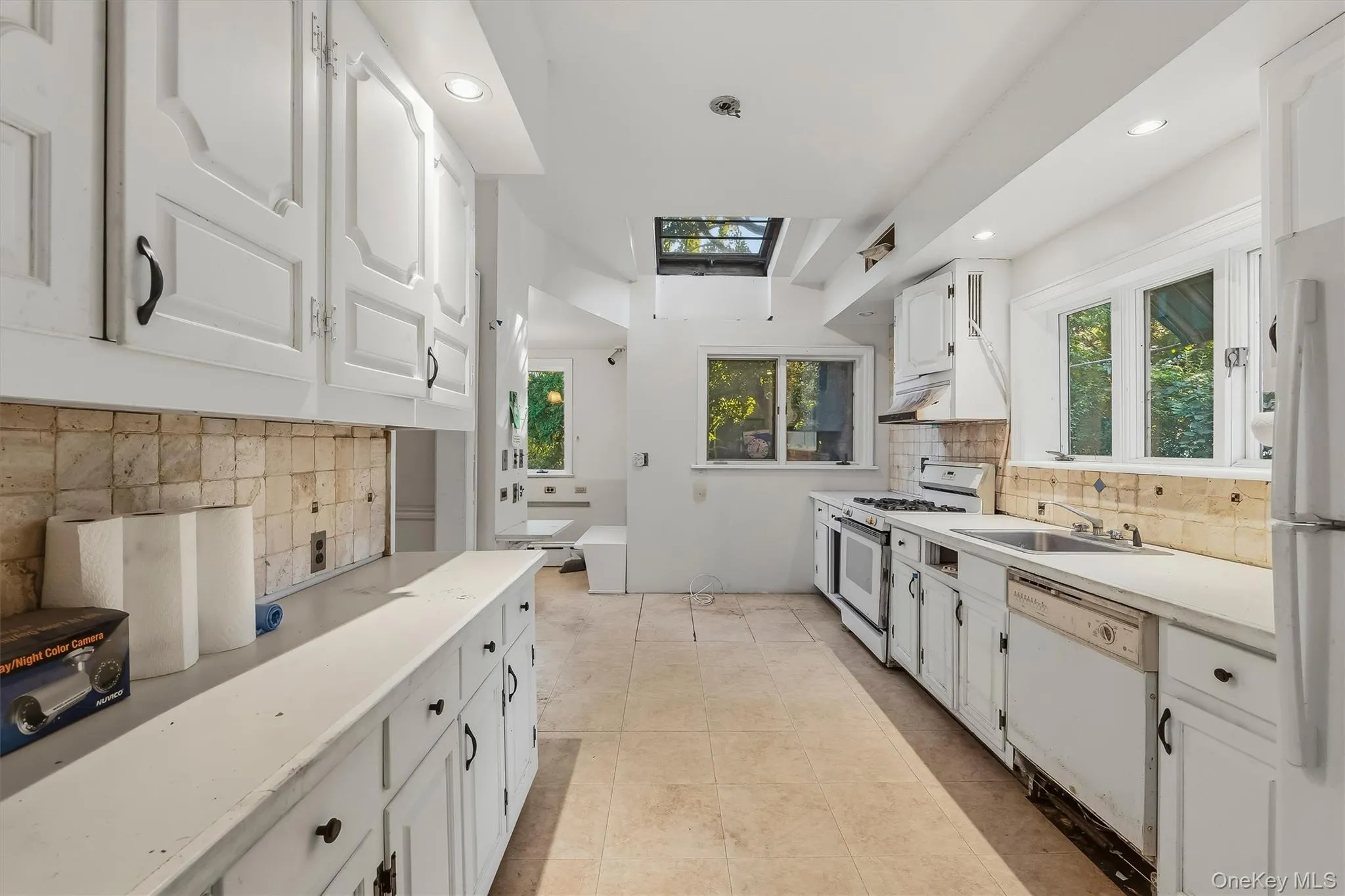 132 238th Street, New York, NY, 4 Bedrooms Bedrooms, 12 Rooms Rooms,2 BathroomsBathrooms,Residential,For Rent,238th,0,1059126 132 238th Street, New York, NY, 4 Bedrooms Bedrooms, 12 Rooms Rooms,2 BathroomsBathrooms,Residential,For Rent,238th,0,1059126